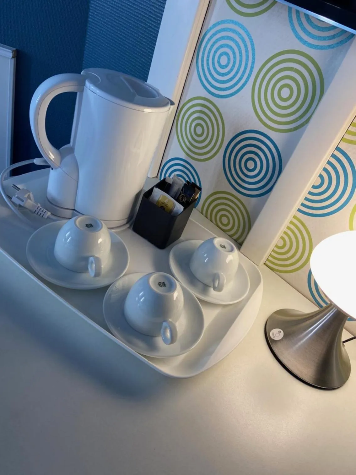 Coffee/tea facilities in Hotel Le Pelican