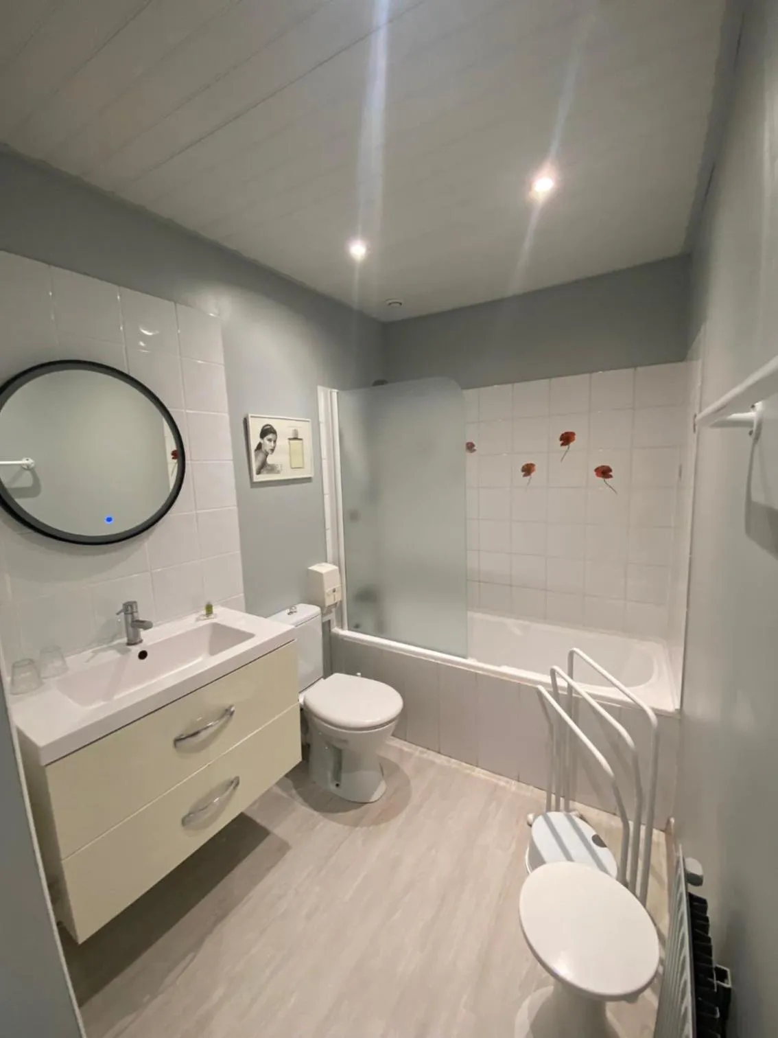 Toilet in Hotel Le Pelican