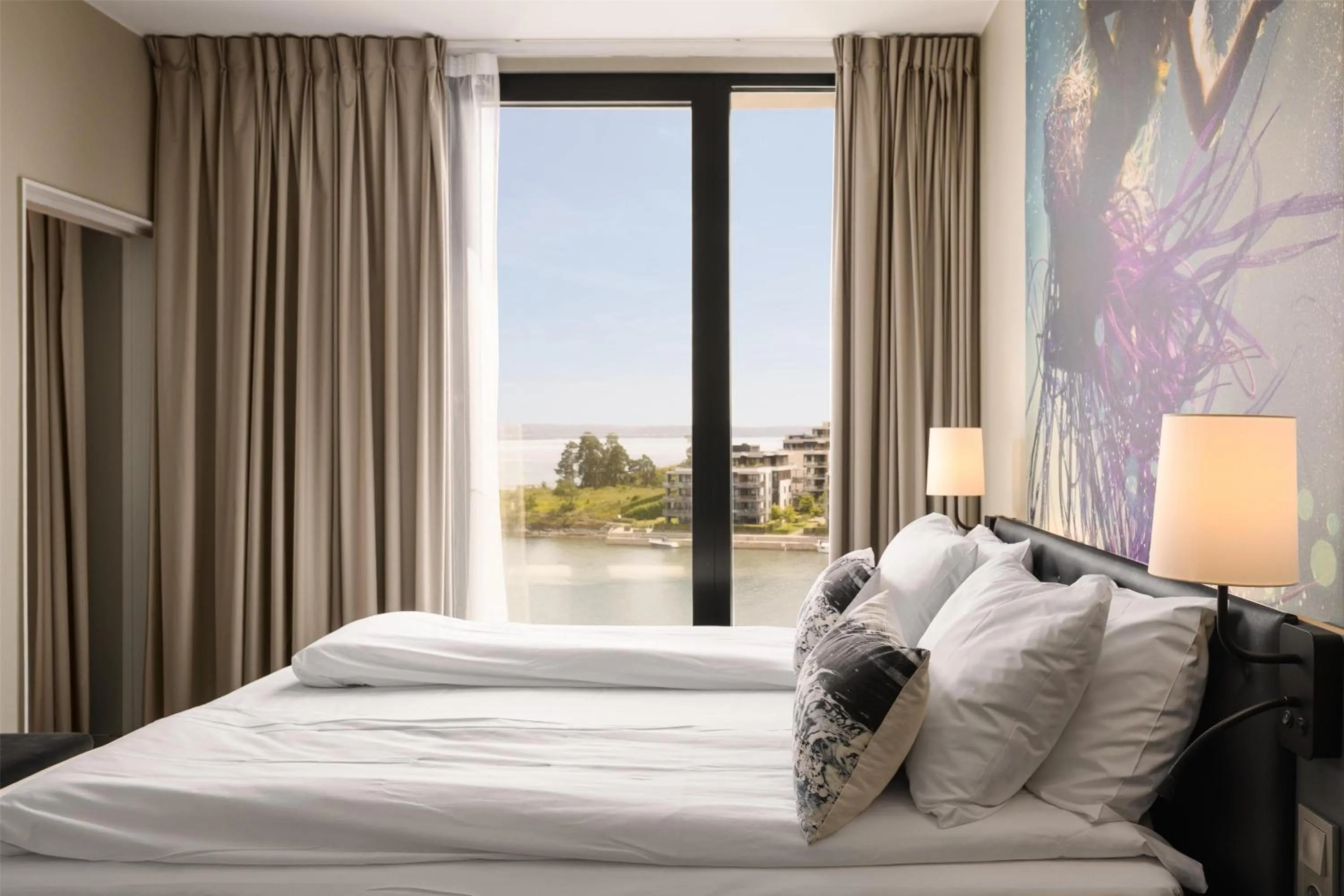 Bedroom, Bed in Scandic Fornebu