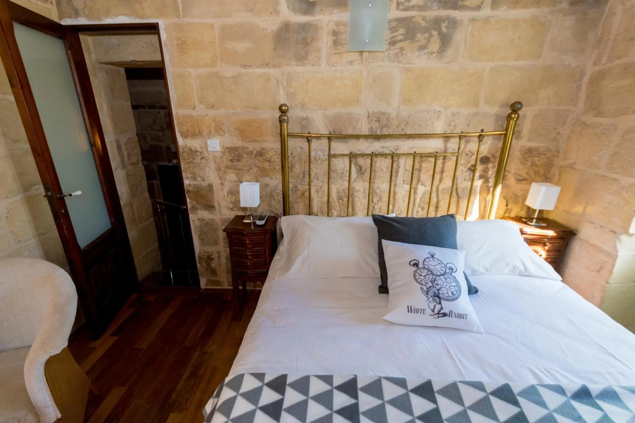 Bedroom, Bed in The Burrow Guest House