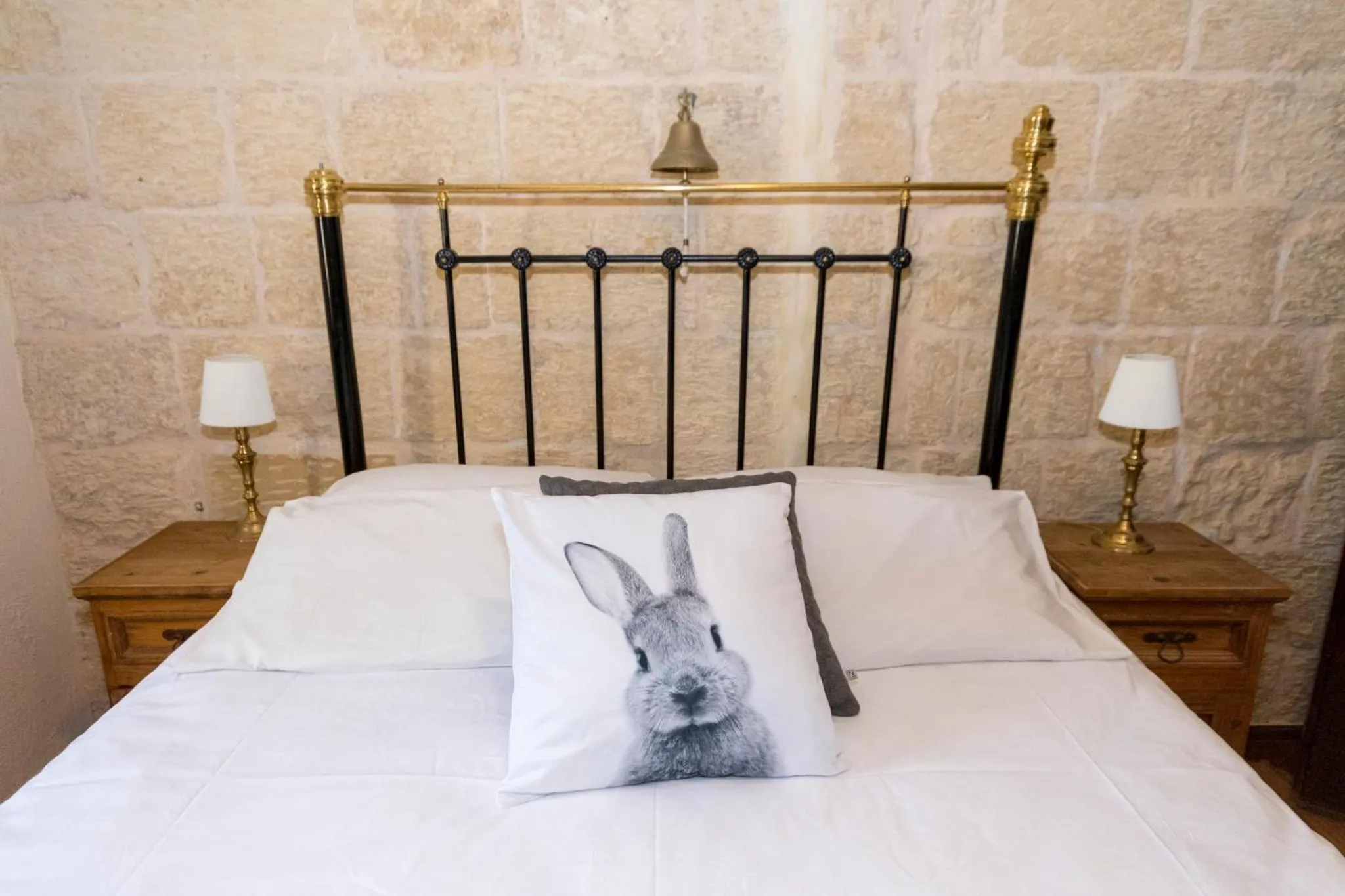 Bedroom, Bed in The Burrow Guest House