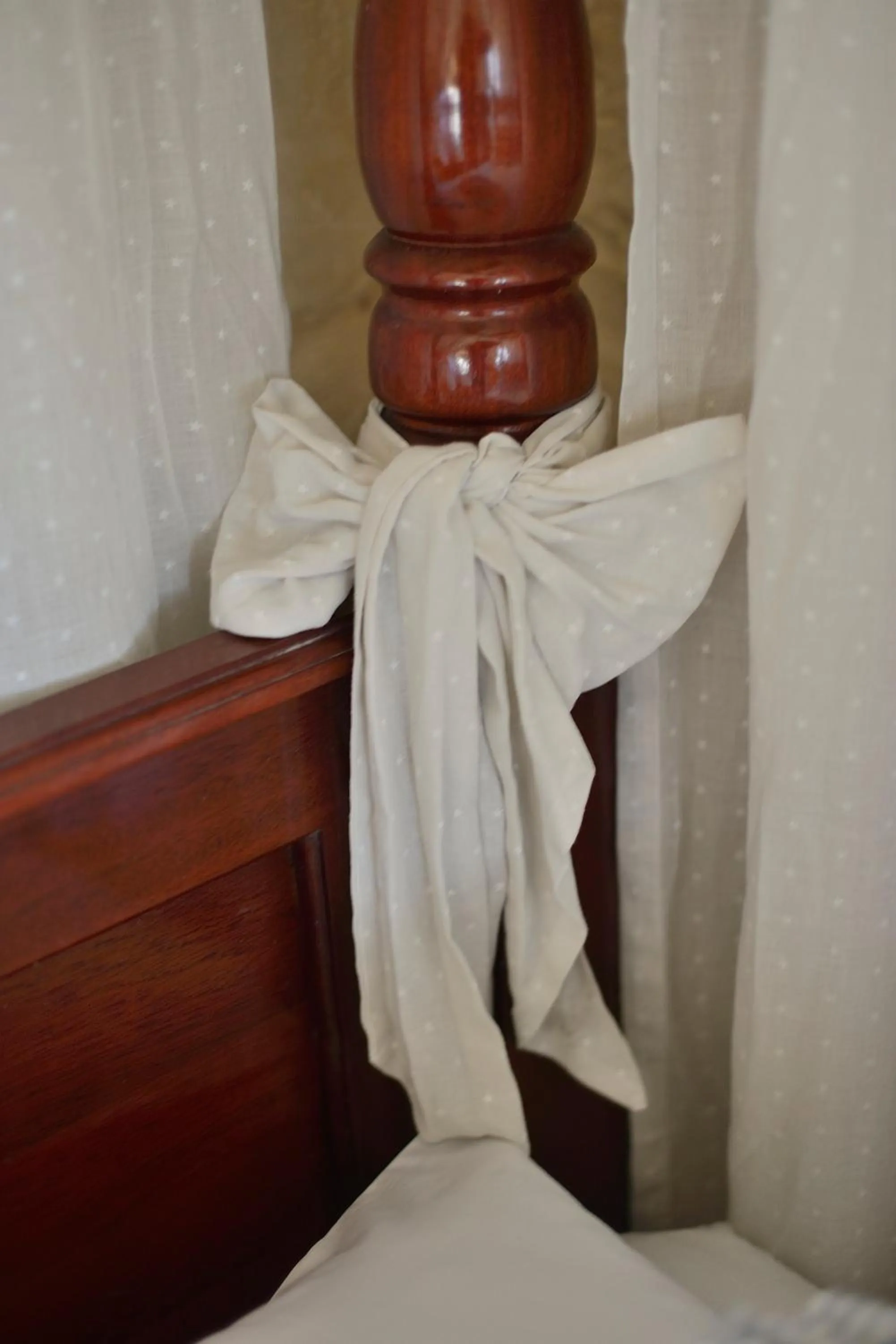 Bed in The Burrow Guest House