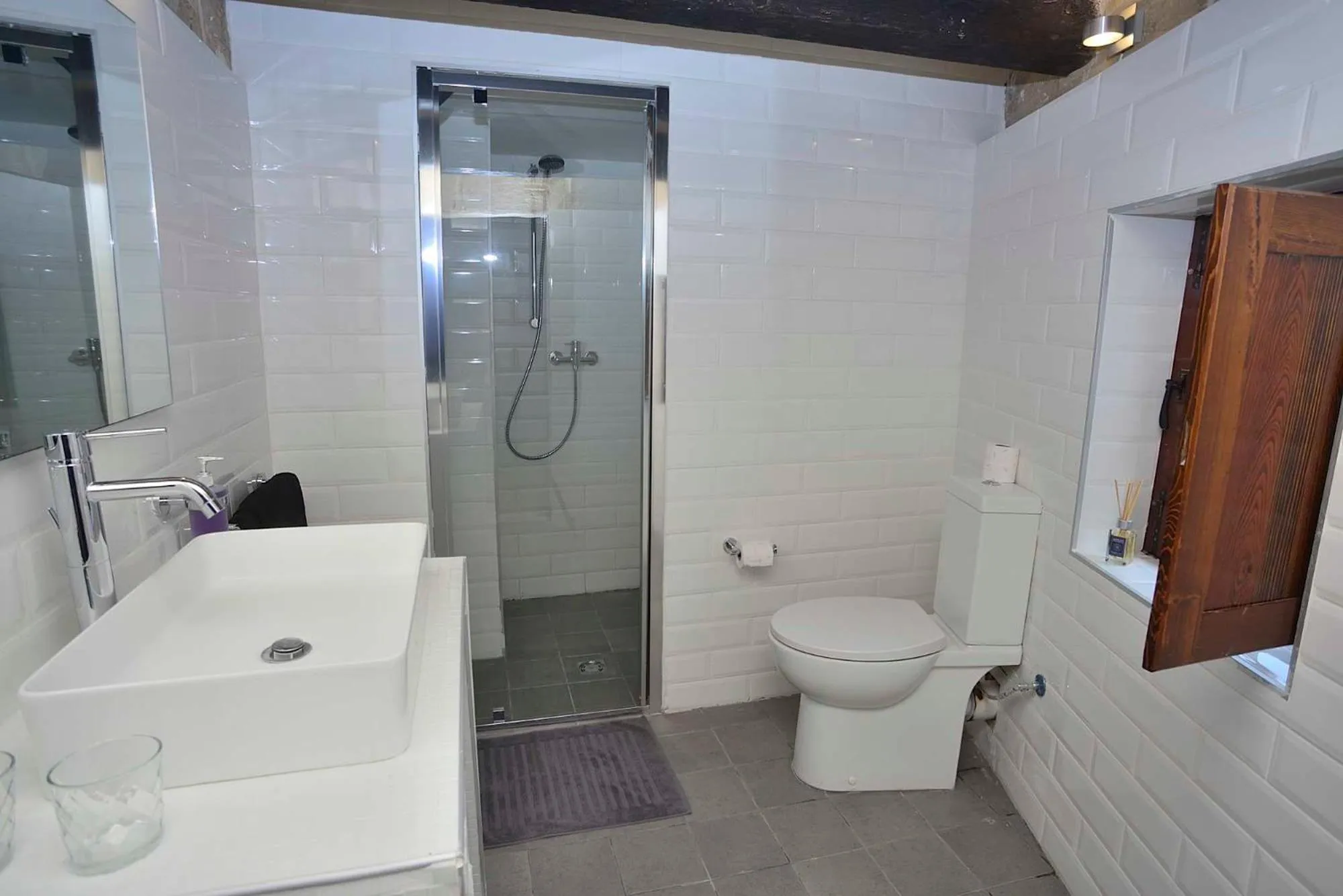 Bathroom in The Burrow Guest House