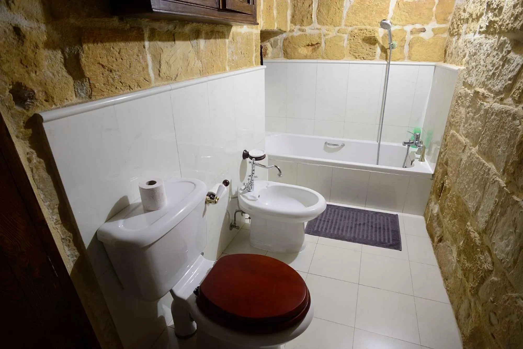 Bathroom in The Burrow Guest House