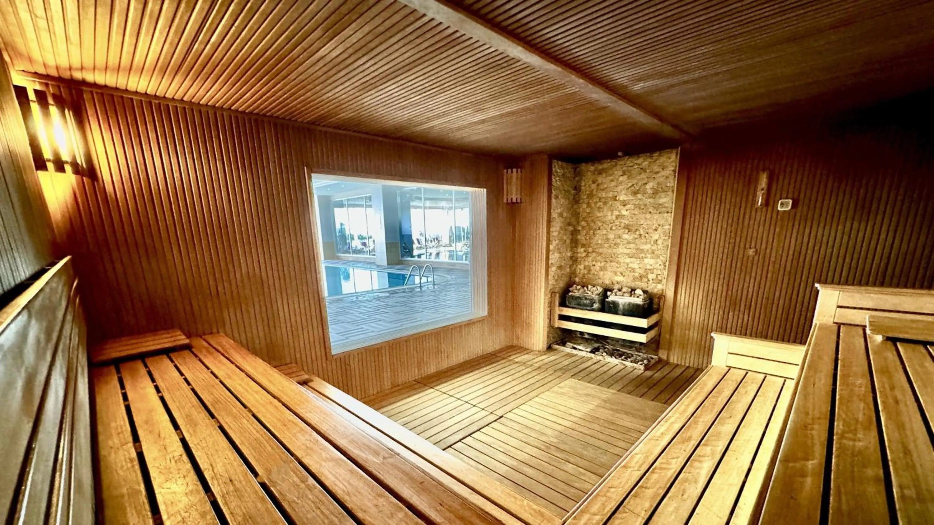 Sauna in Ramada by Wyndham Tekirdağ