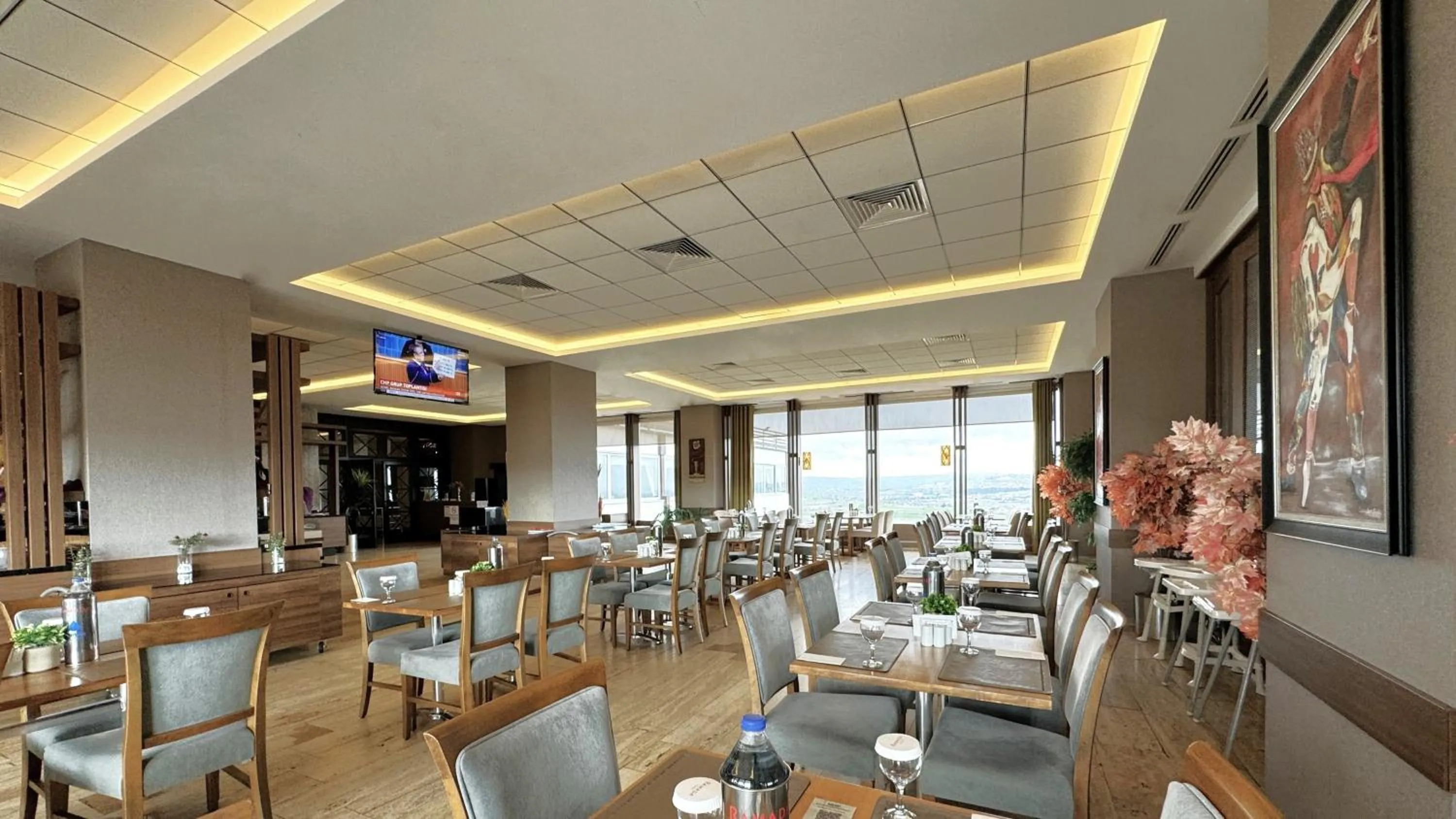 Restaurant/places to eat in Ramada by Wyndham Tekirdağ