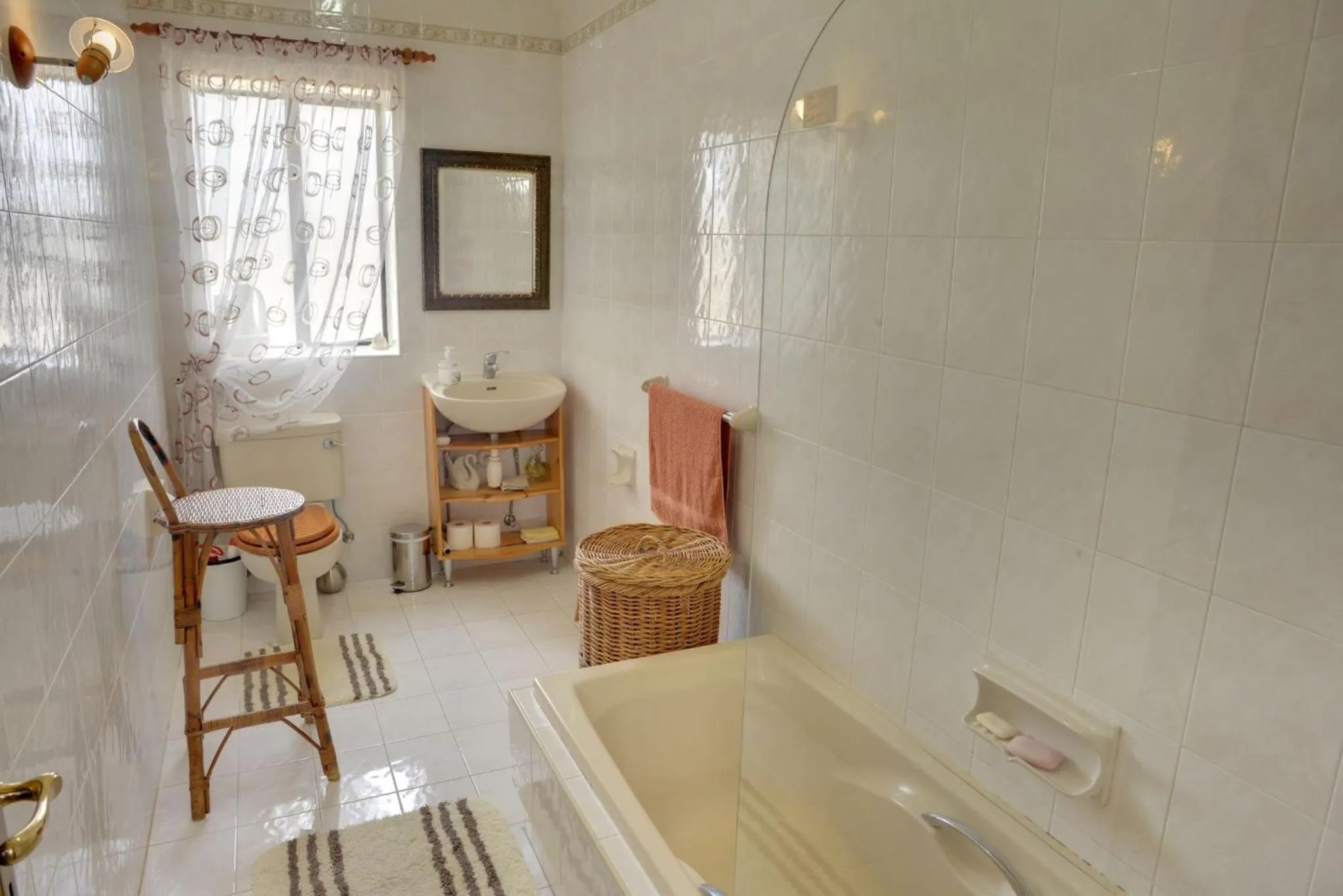 Bathroom in Ta' Bertu Host Family Bed & Breakfast