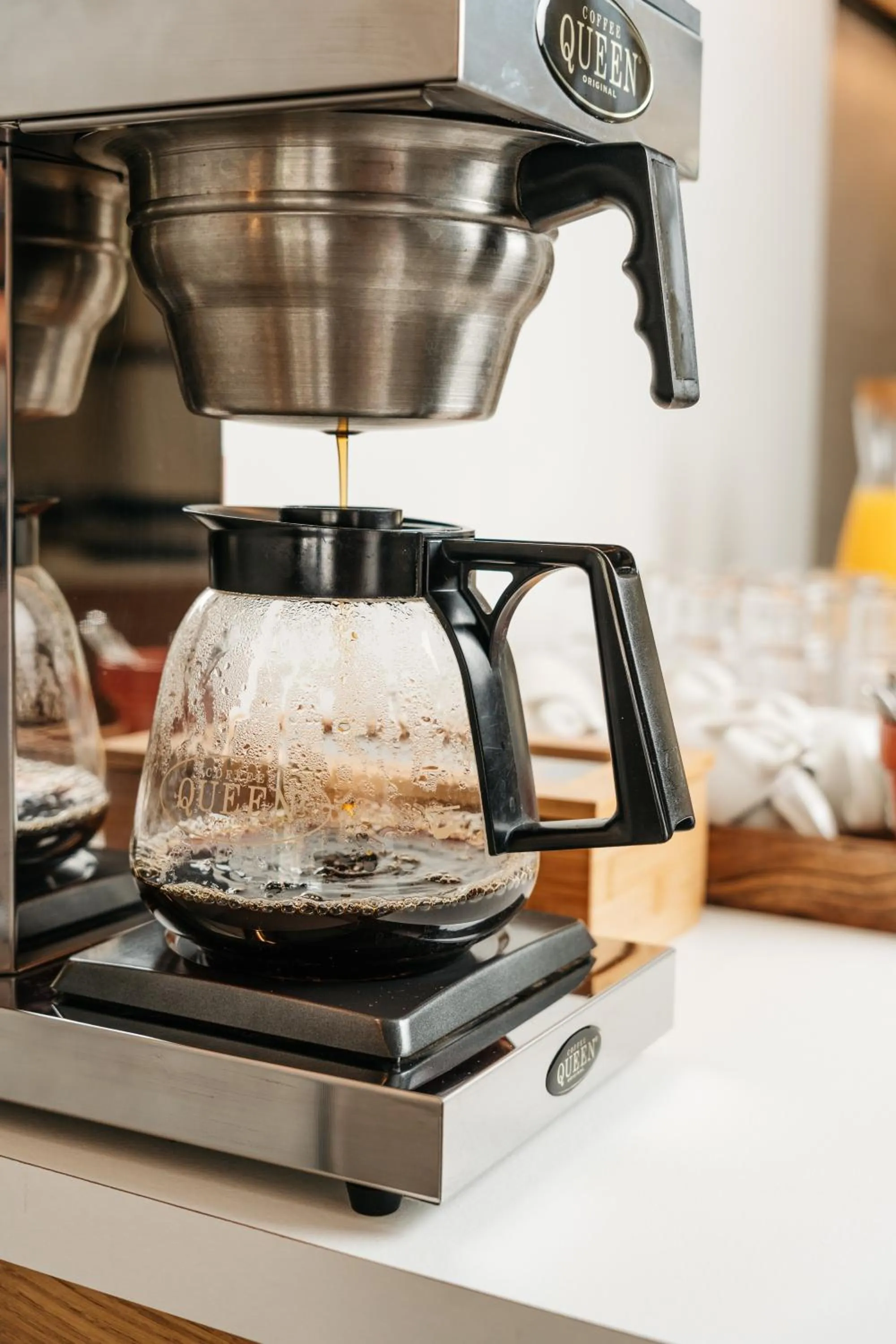 Breakfast in The City Hotel & Suites