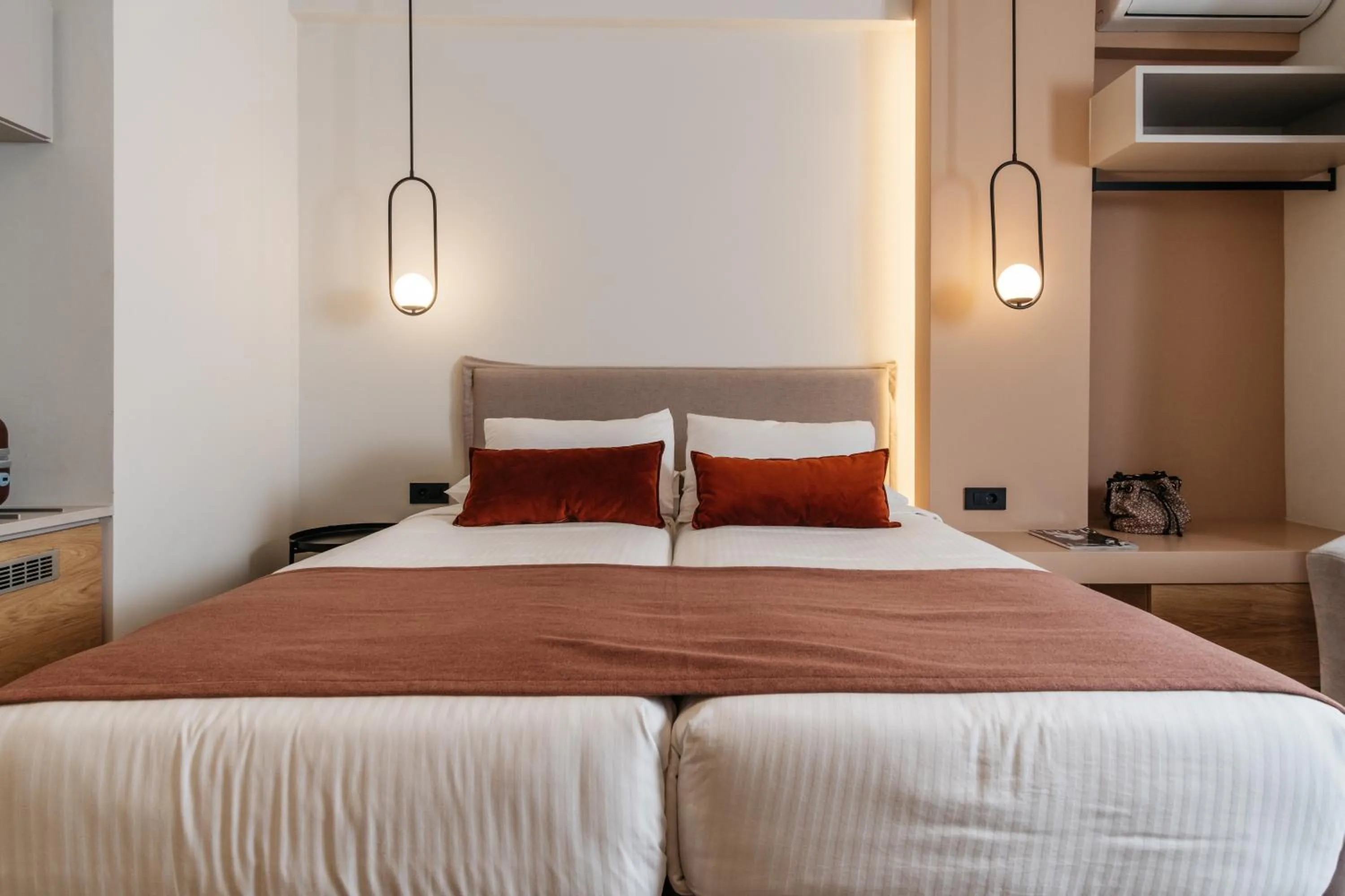 Photo of the whole room, Bed in The City Hotel & Suites