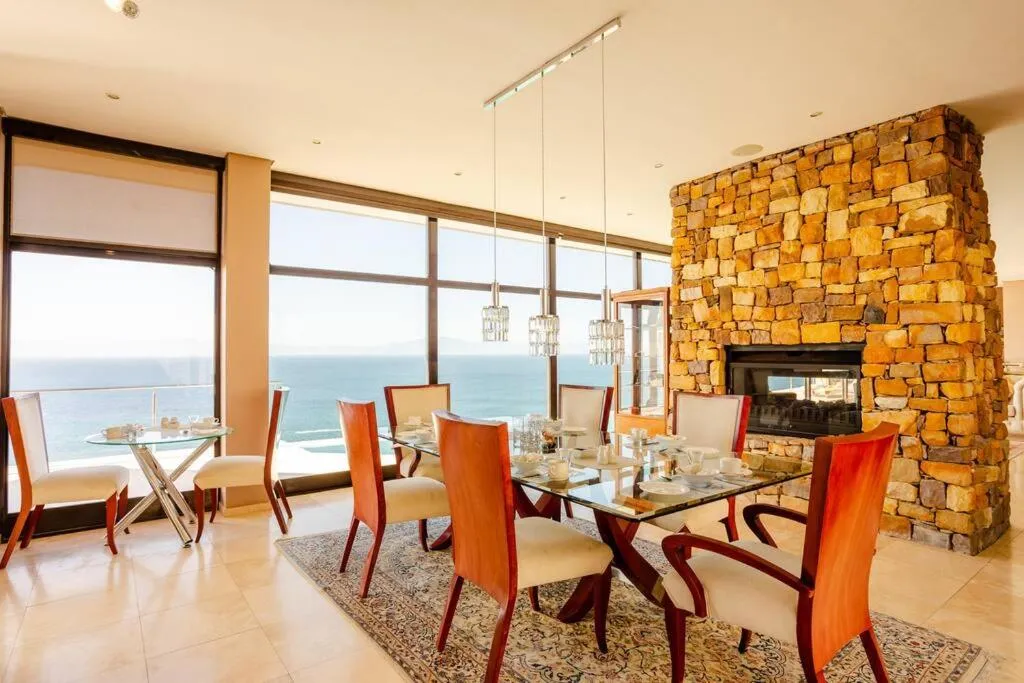 Aqua Terra Boutique Guesthouse - Simon's Town, Cape Town