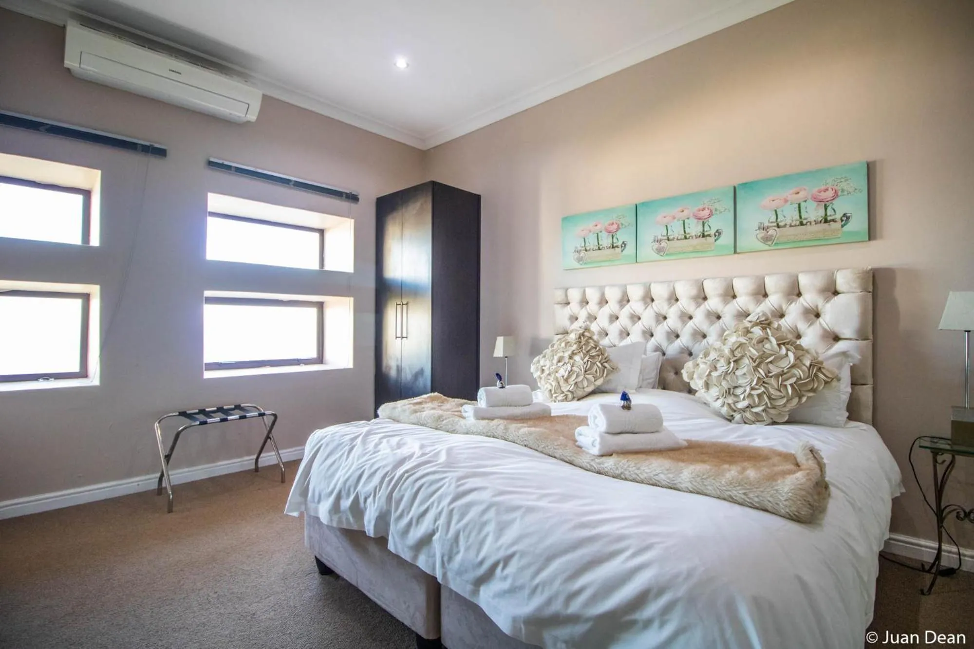 Bathroom, Bed in Aqua Terra Boutique Guesthouse - Simon's Town, Cape Town