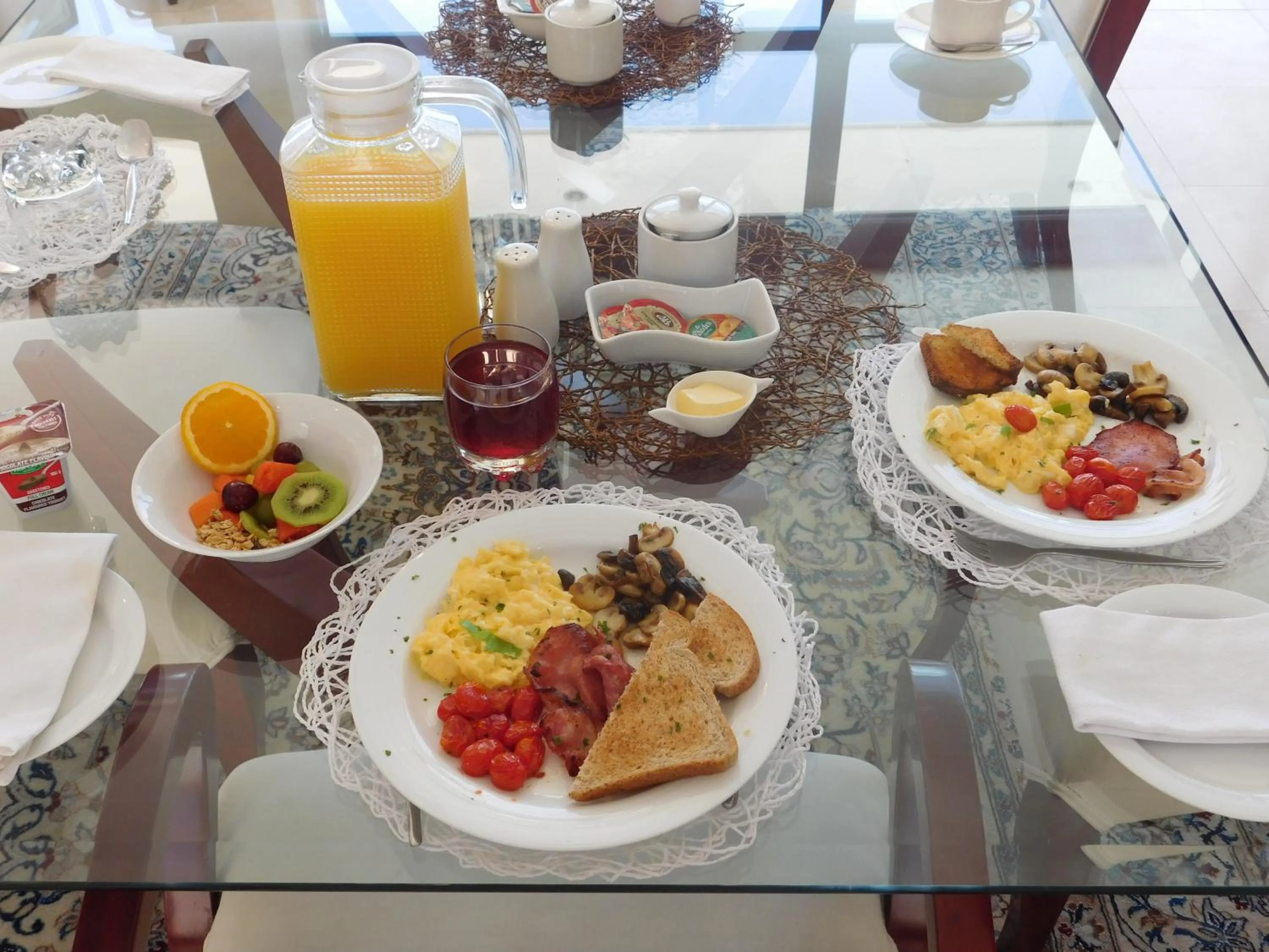 Food and drinks in Aqua Terra Boutique Guesthouse - Simon's Town, Cape Town