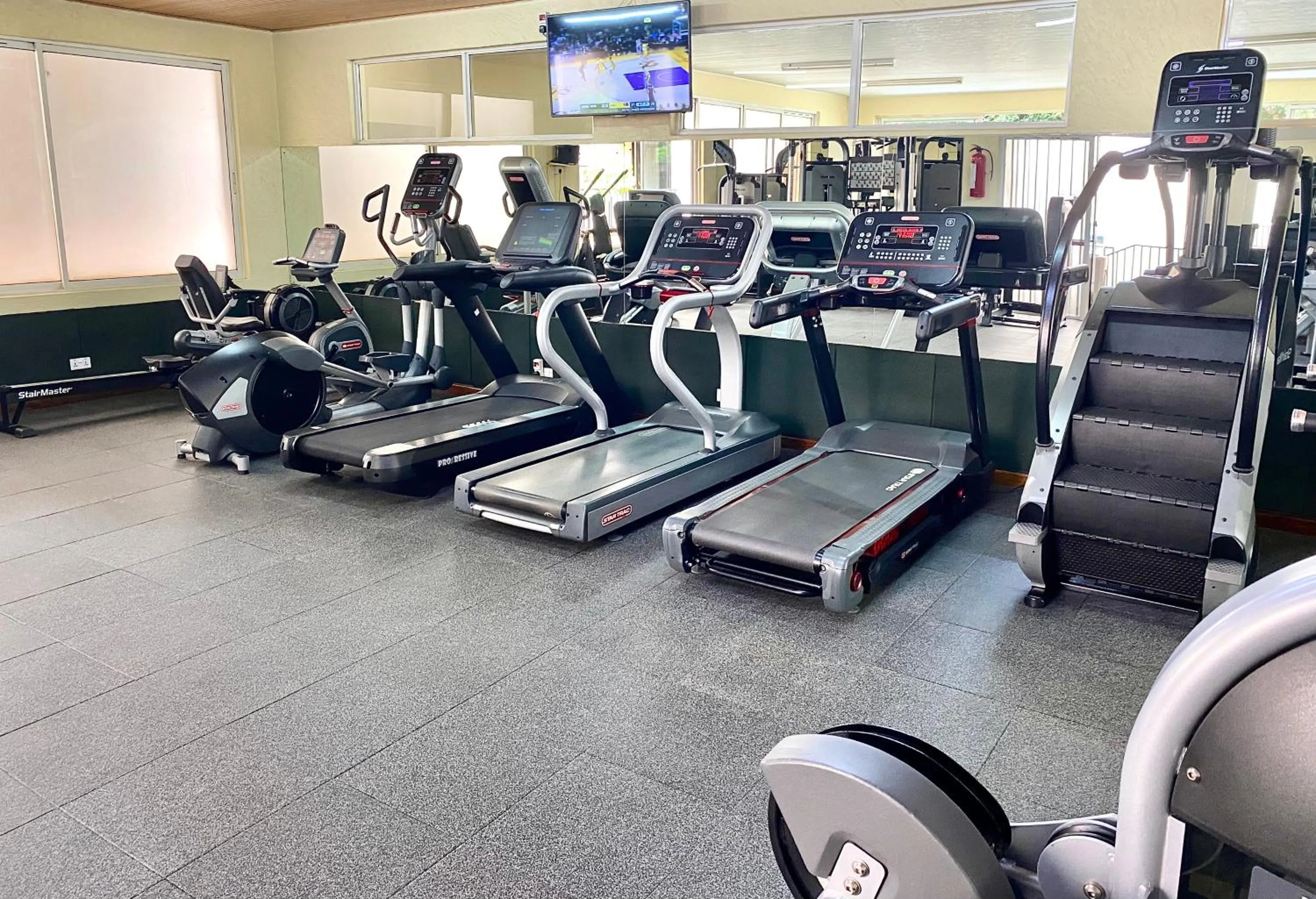 Fitness centre/facilities in Progressive Park Hotel