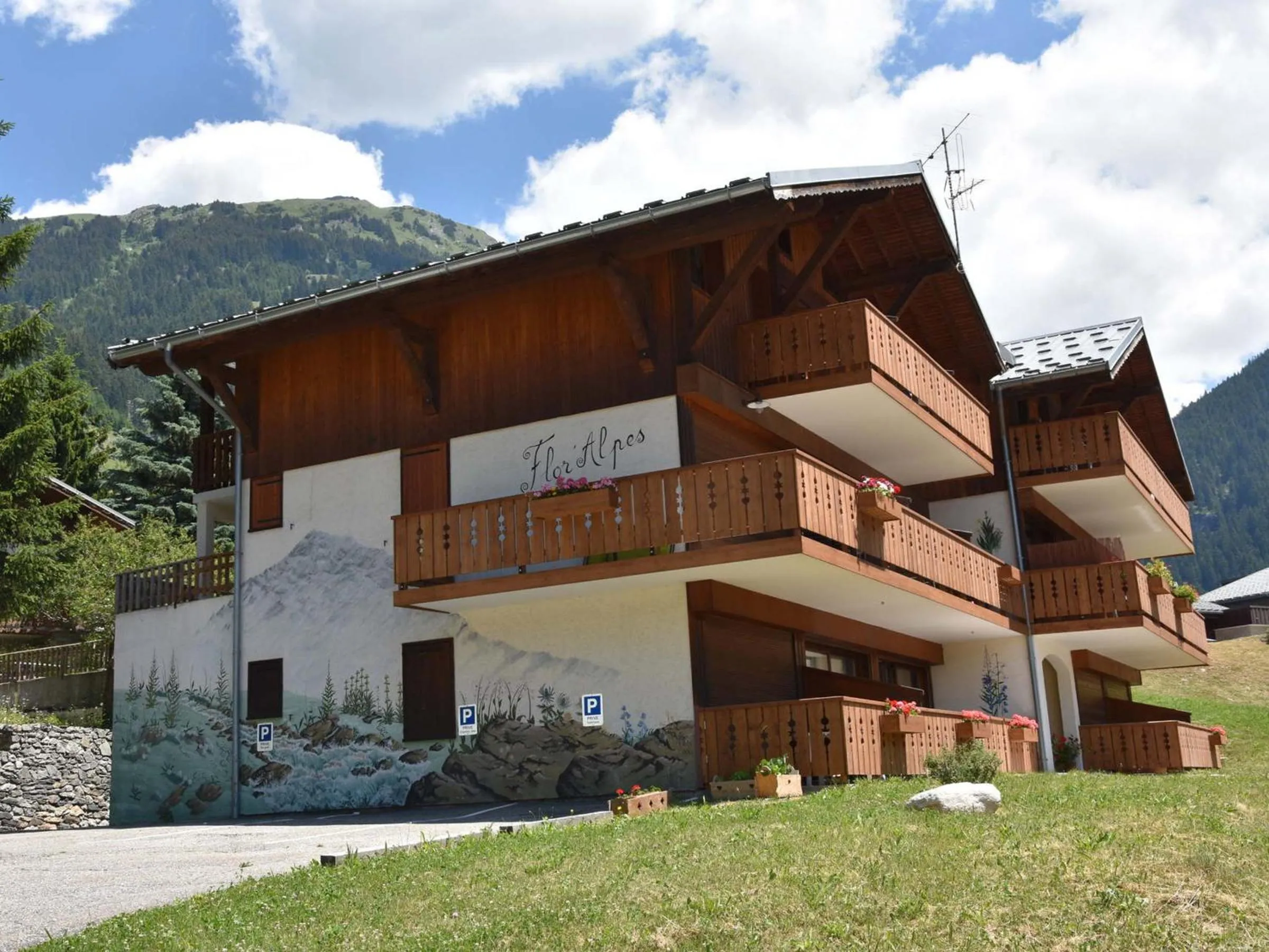 Studio mezzanine à Champagny, 4 pers, balcon sud - FR-1-464-17