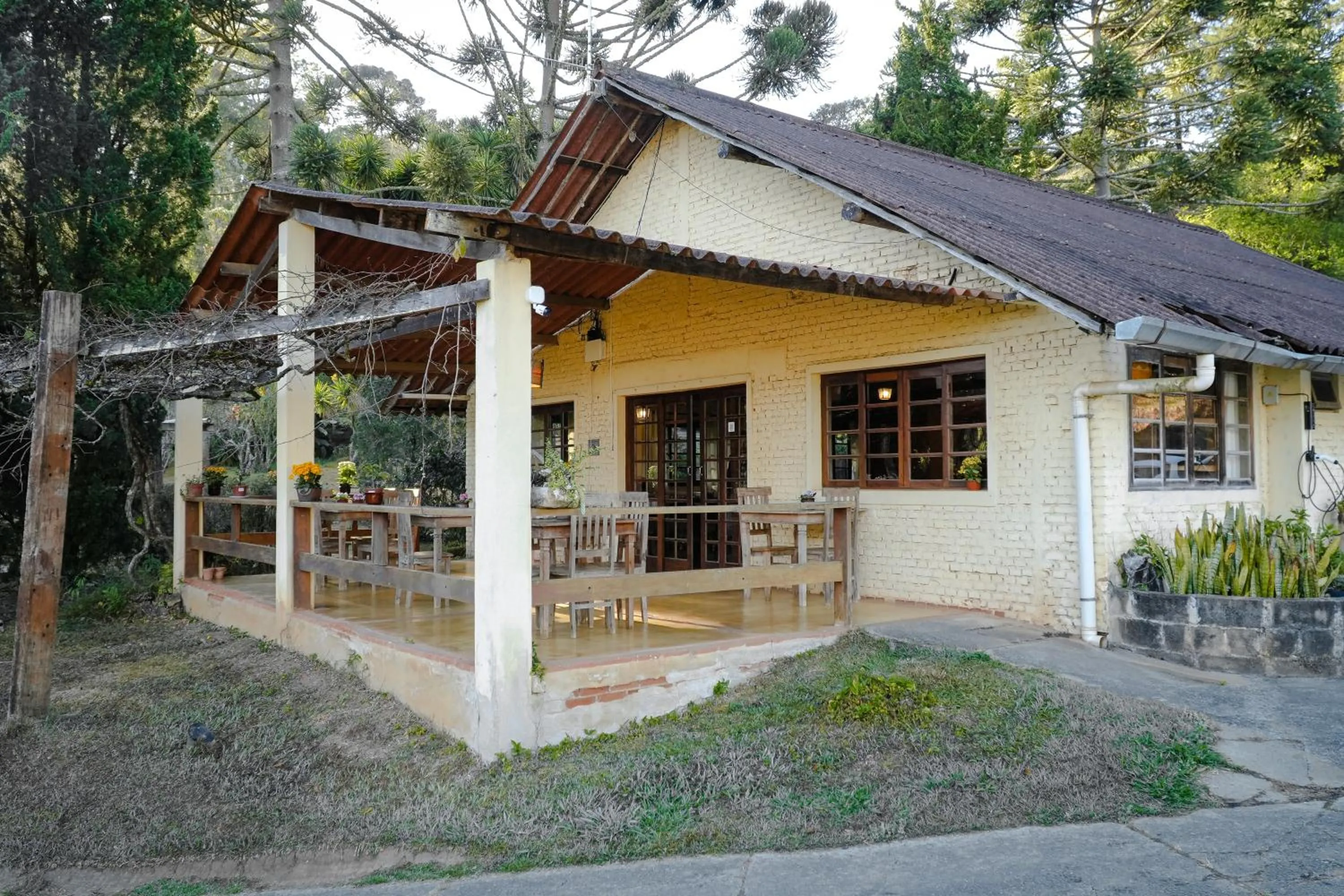 Property building in VELINN Hotel Fazenda Fonte das Hortênsias
