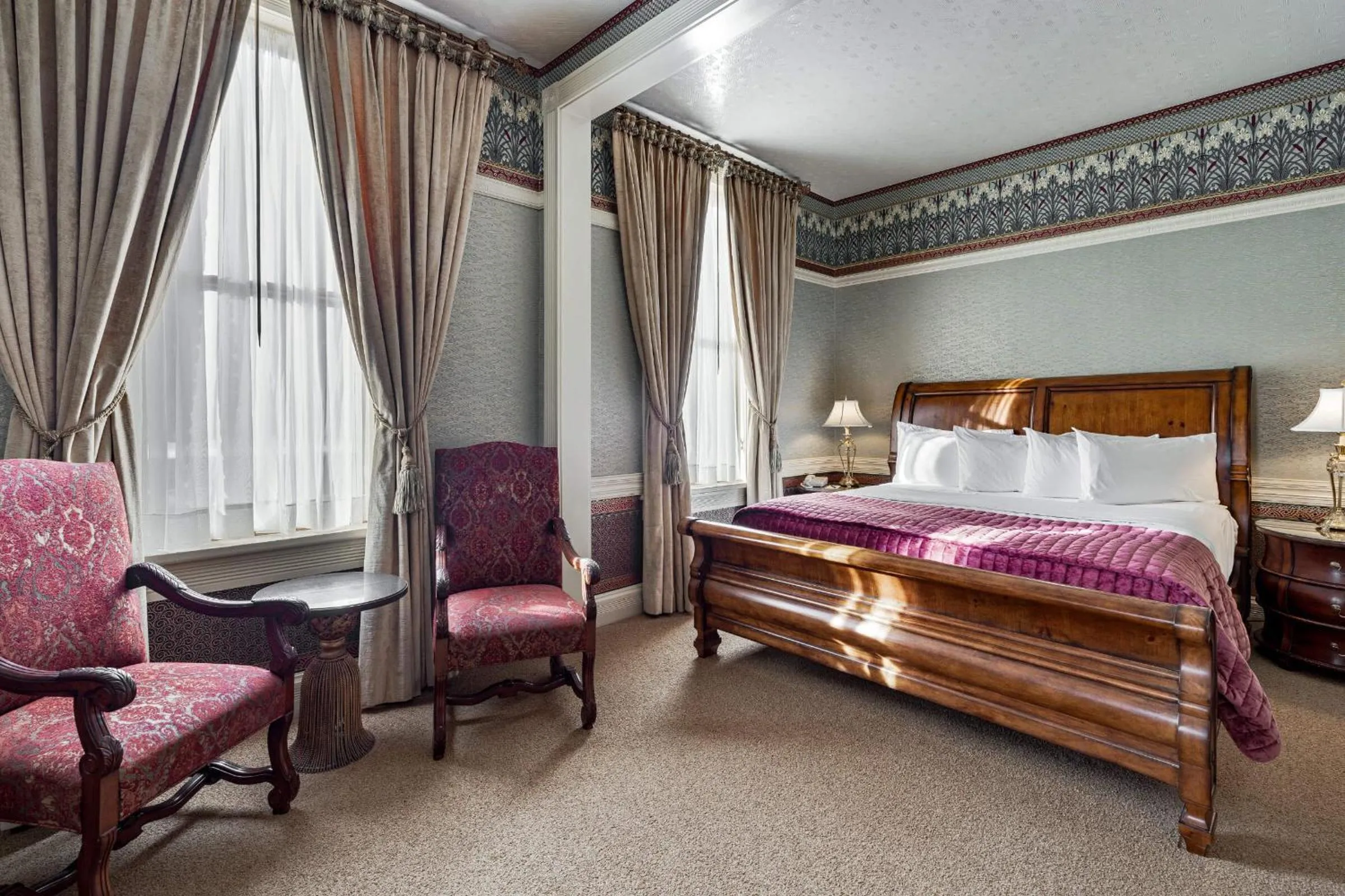 Bed in Beaumont Hotel and Spa - Adults Only