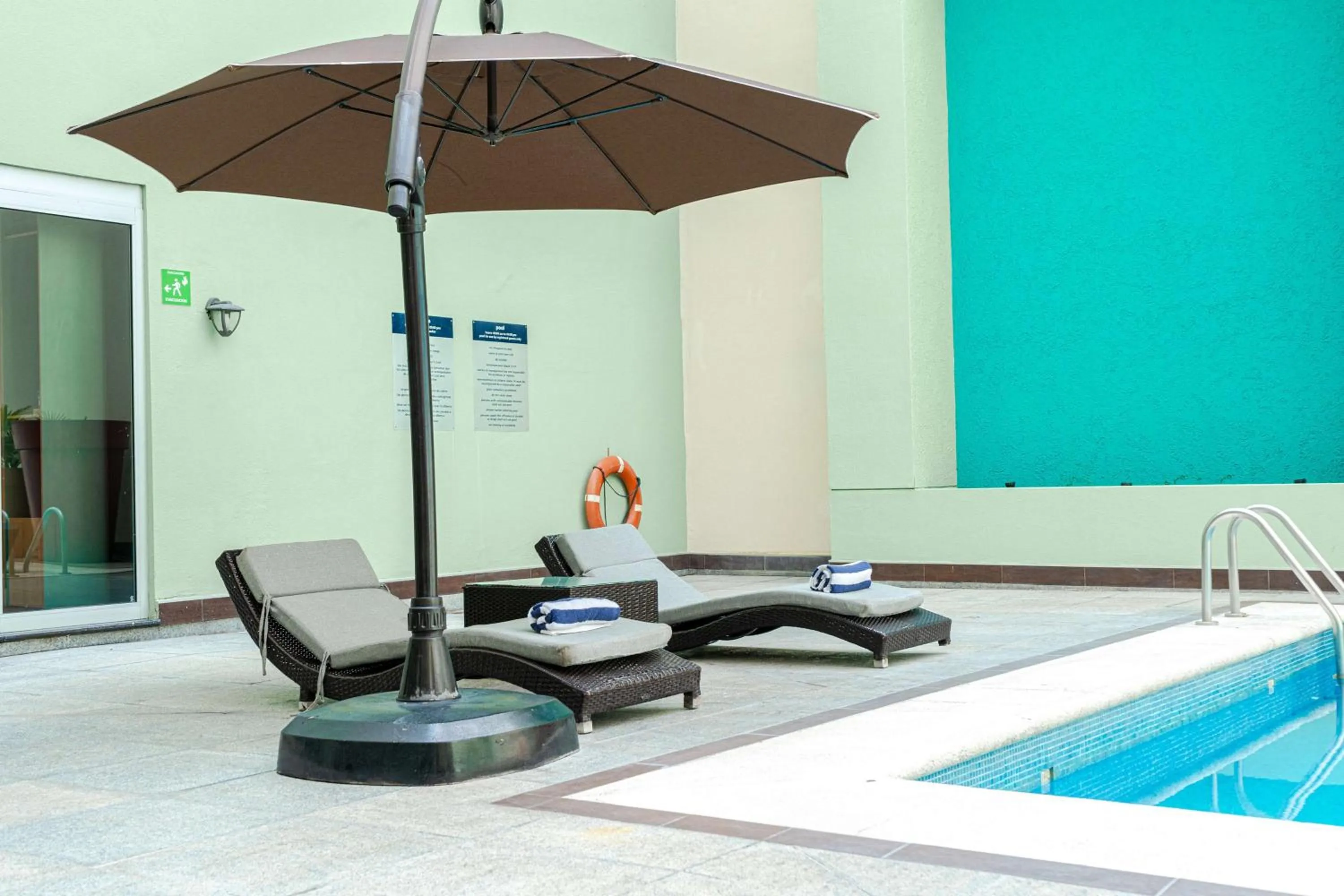 Pool view in Hampton by Hilton Veracruz Boca Del Rio