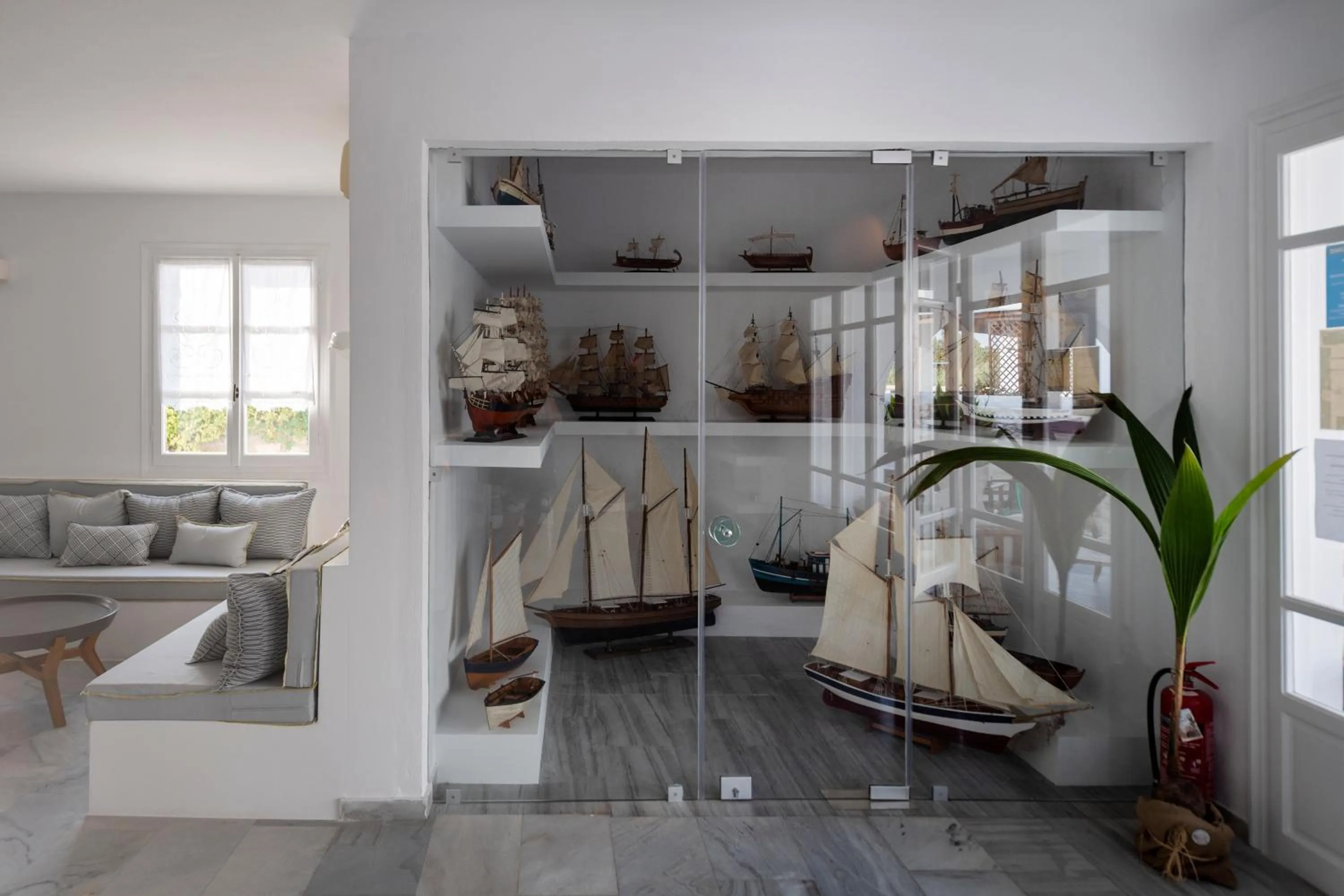 Property building in Hotel Aegeon