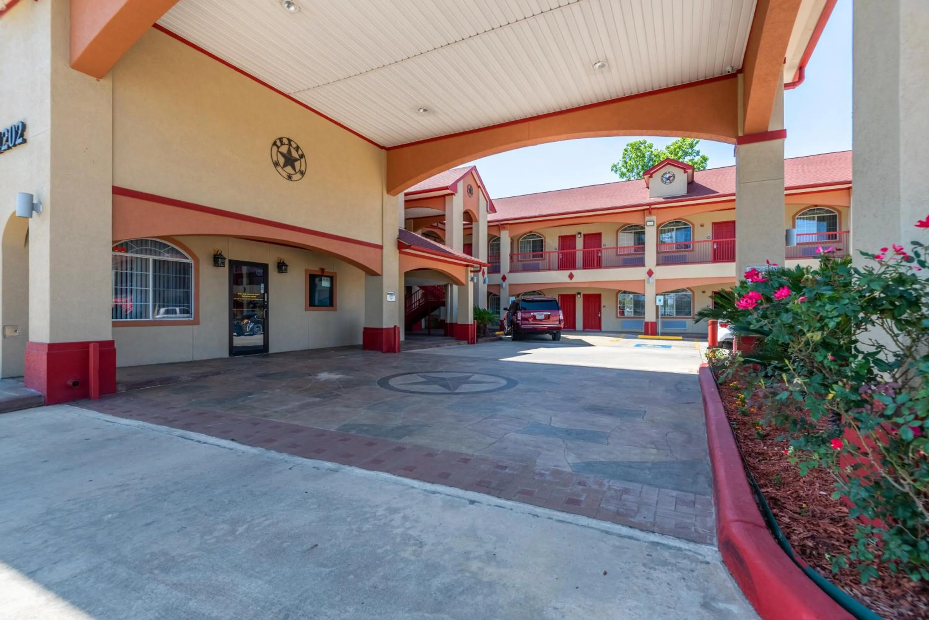 Scottish Inns & Suites IAH Airport-Beltway 8