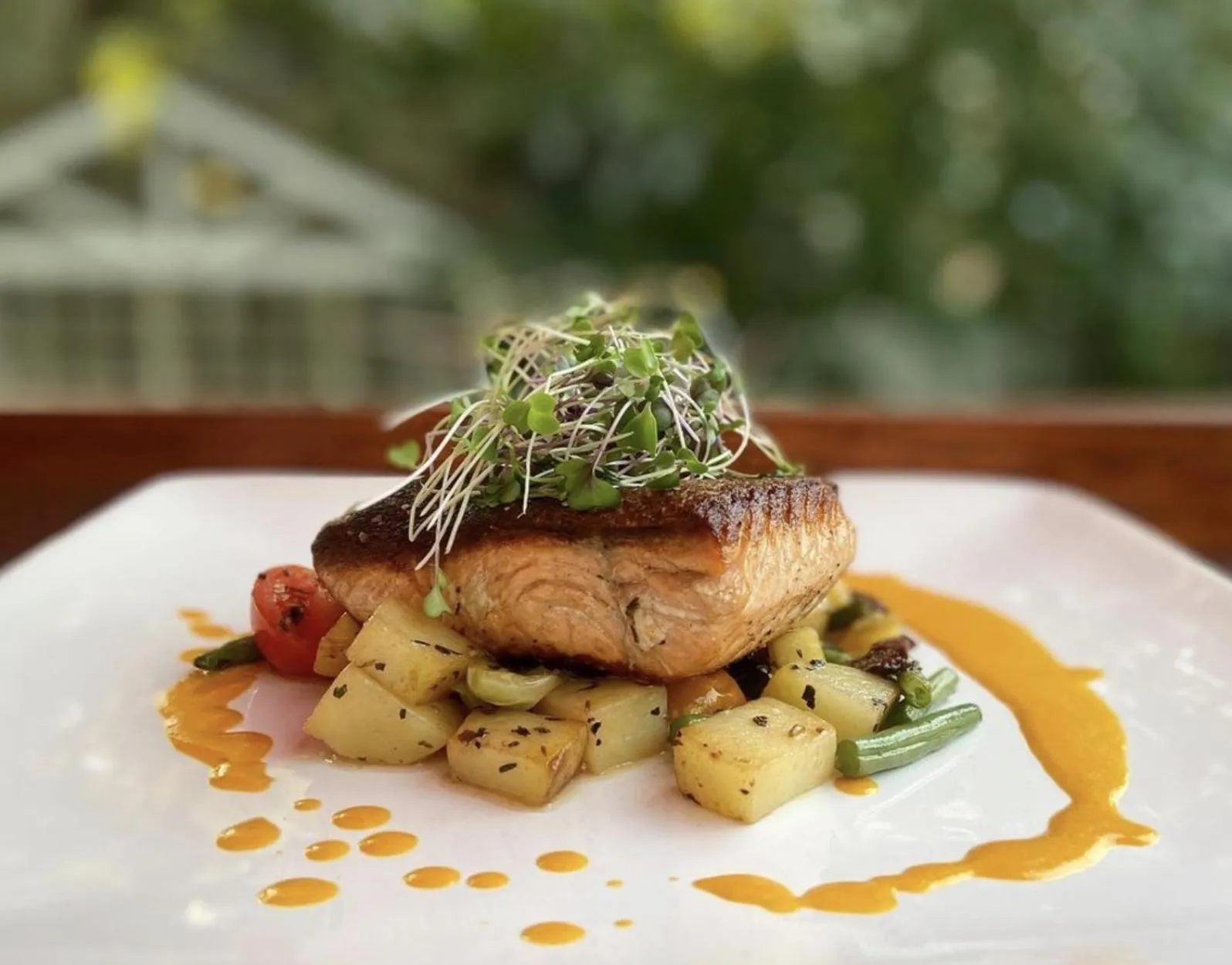 Restaurant/places to eat in Greenbriar Inn