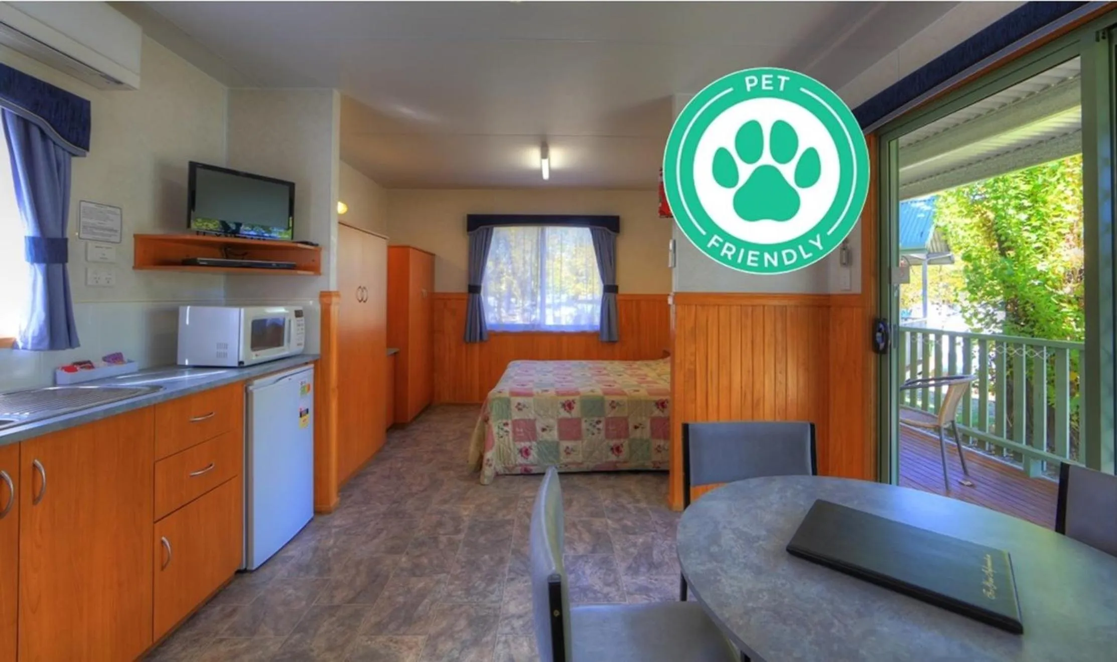 Kitchen or kitchenette in Beechworth Lake Sambell Caravan Park