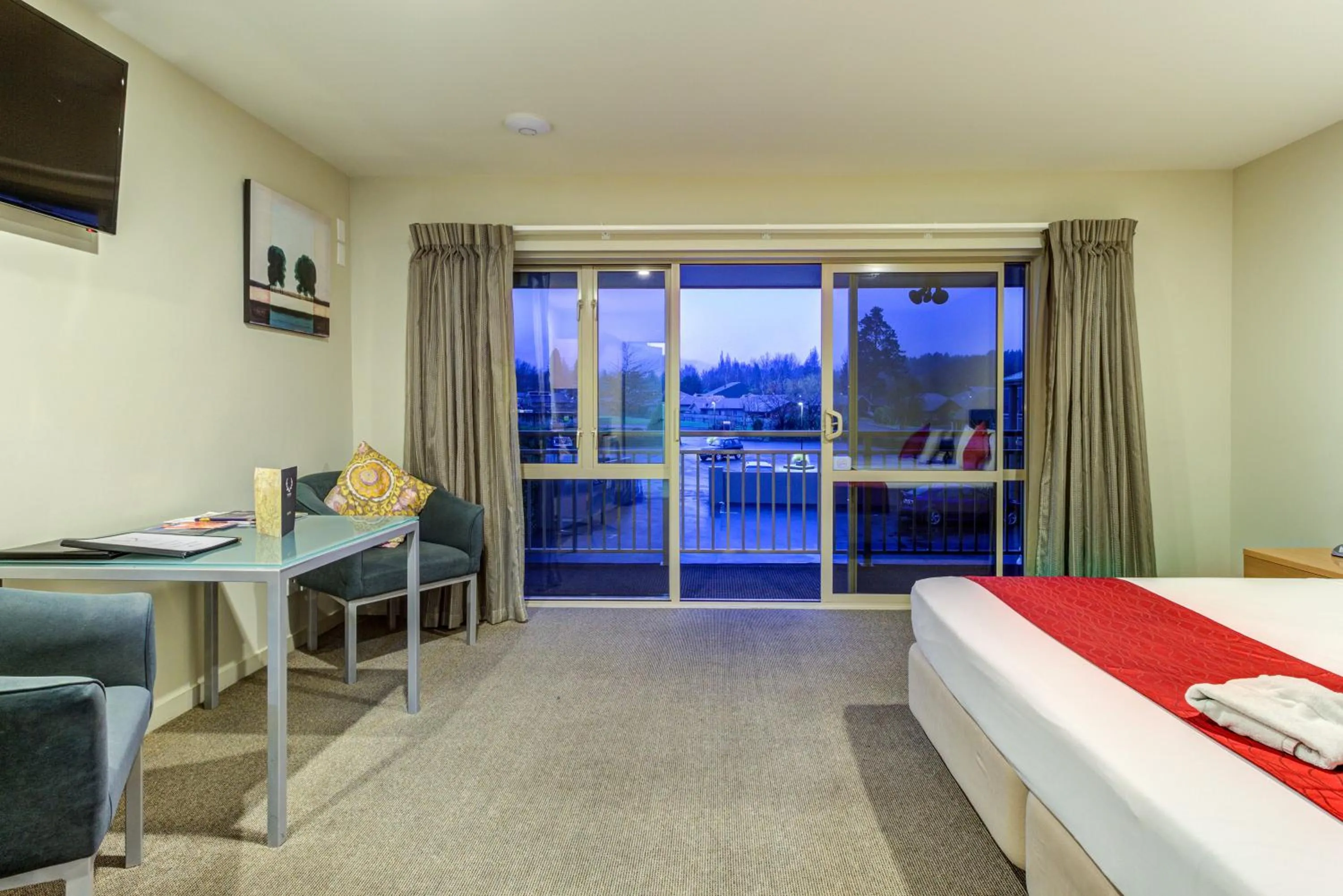 TV and multimedia in Hanmer Springs Retreat