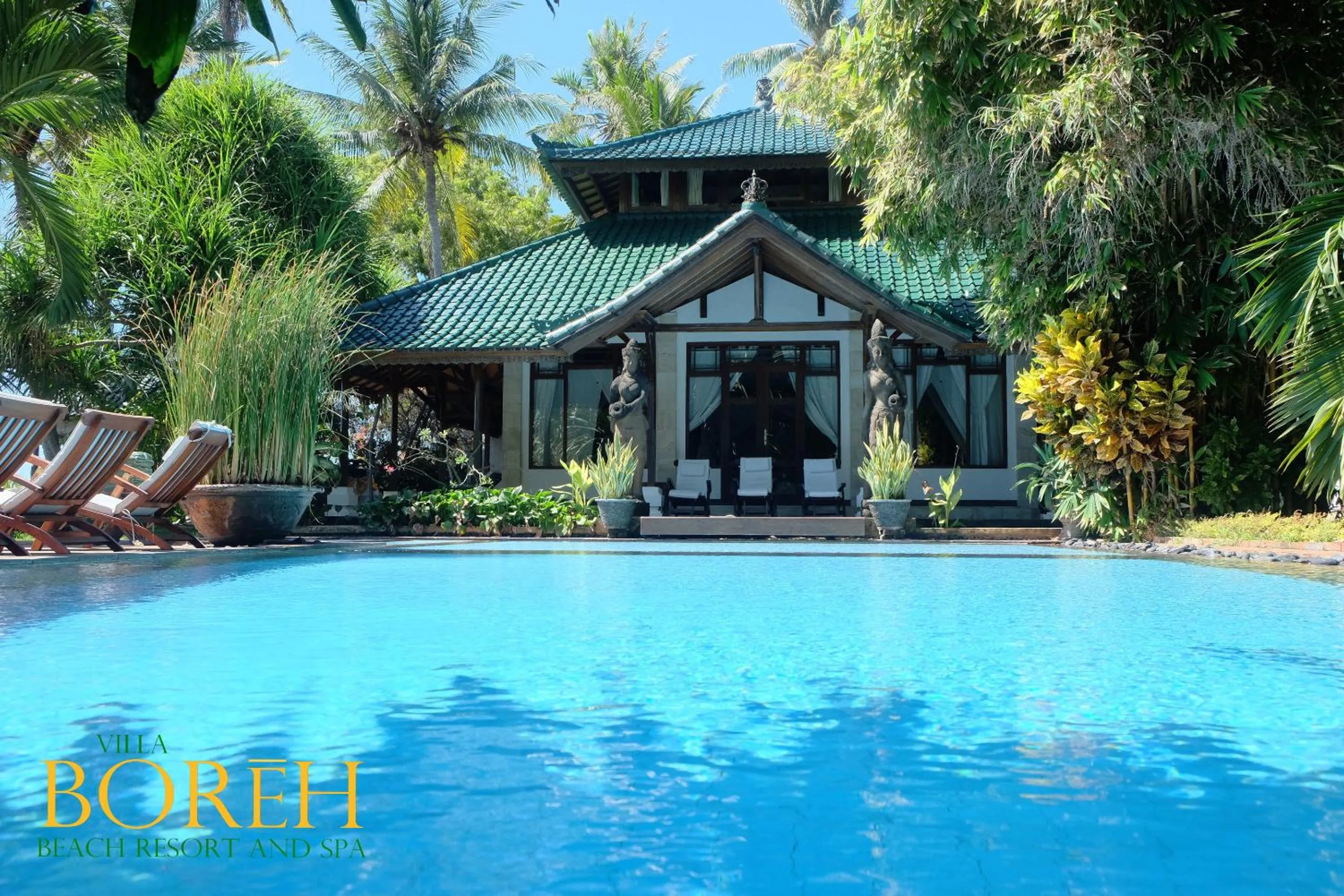 Swimming pool in Villa Boreh Beach Resort and Spa