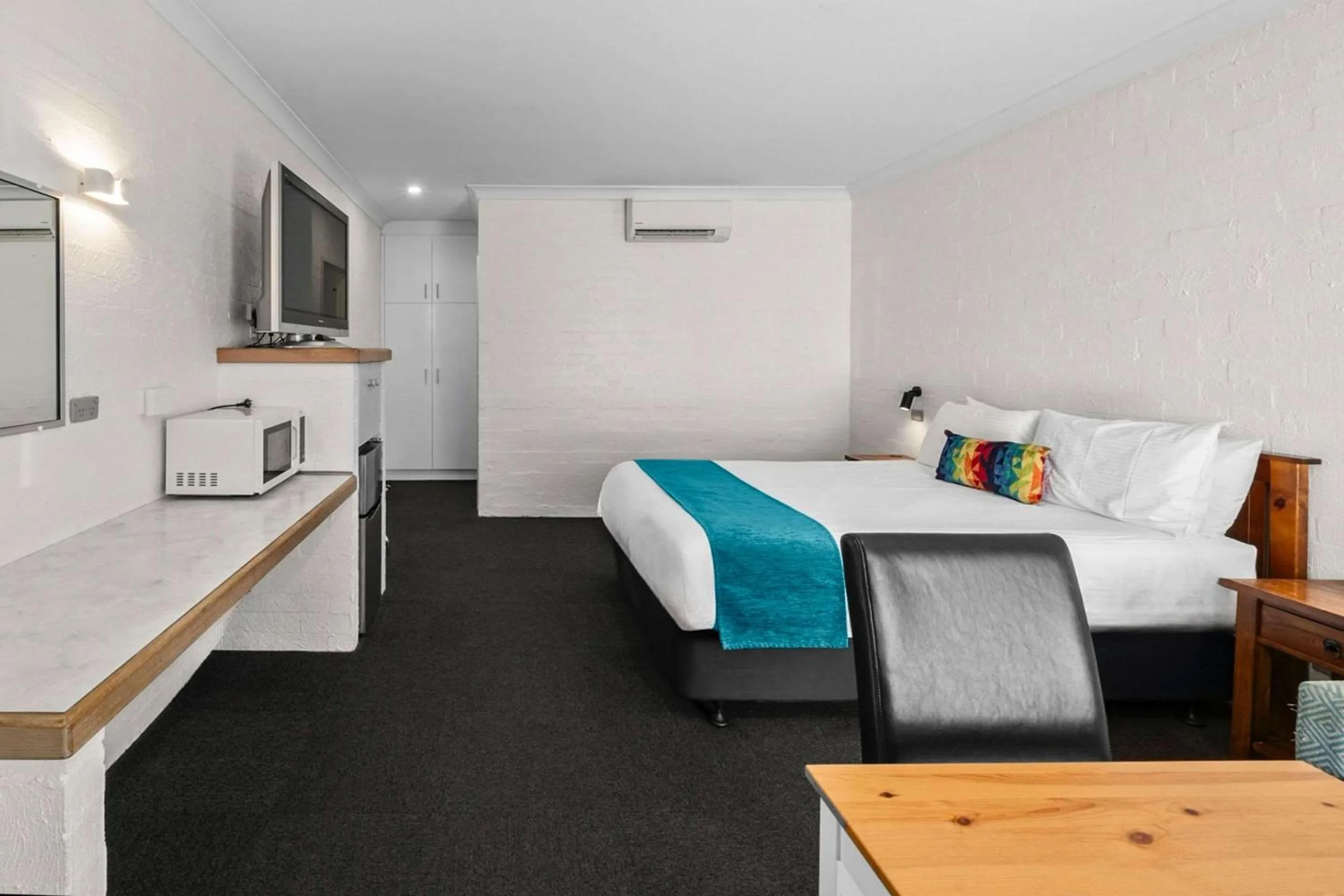 Bedroom, Bed in Econo Lodge Border Gateway Wodonga
