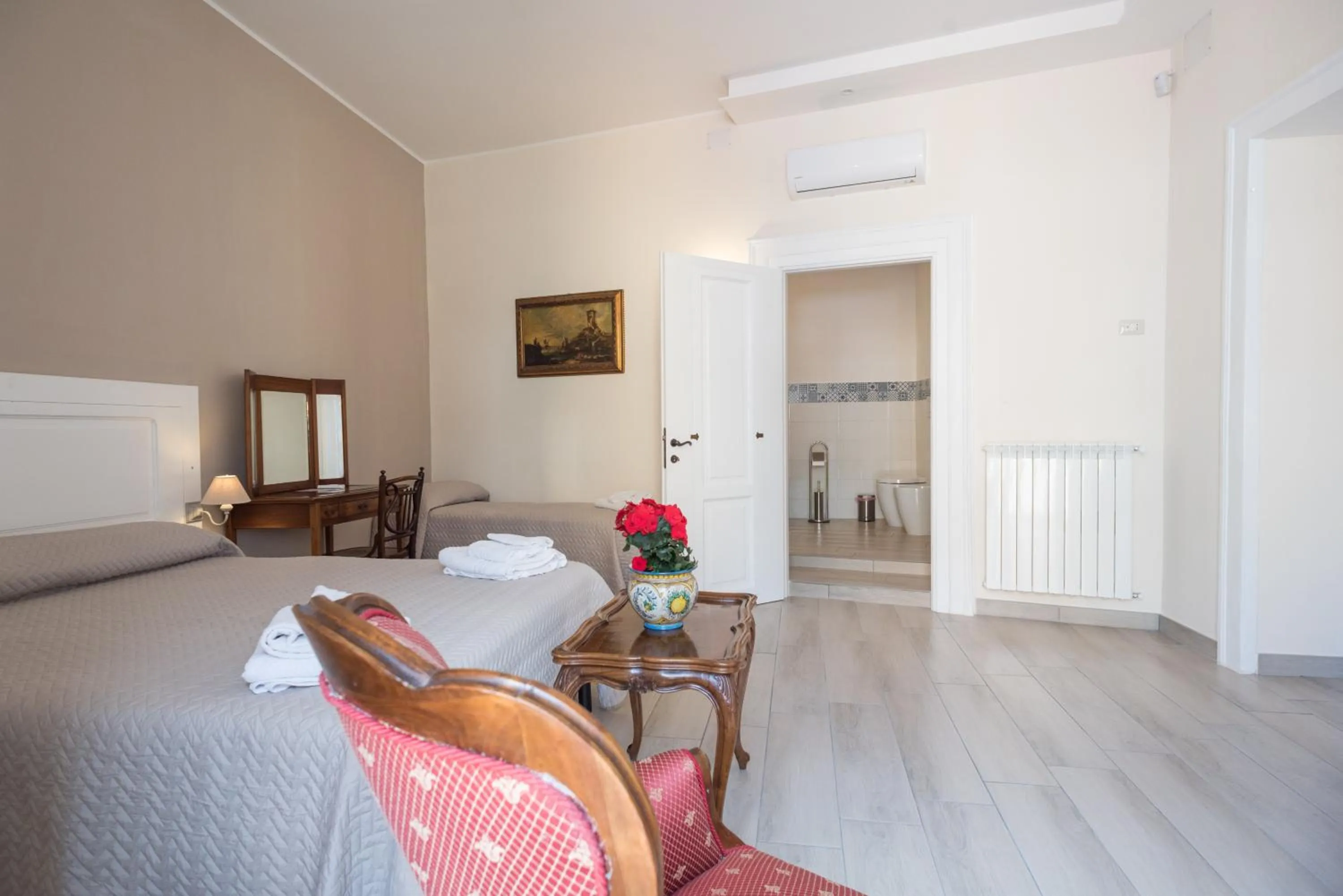 Photo of the whole room, Bed in B&B Supportico Lopez