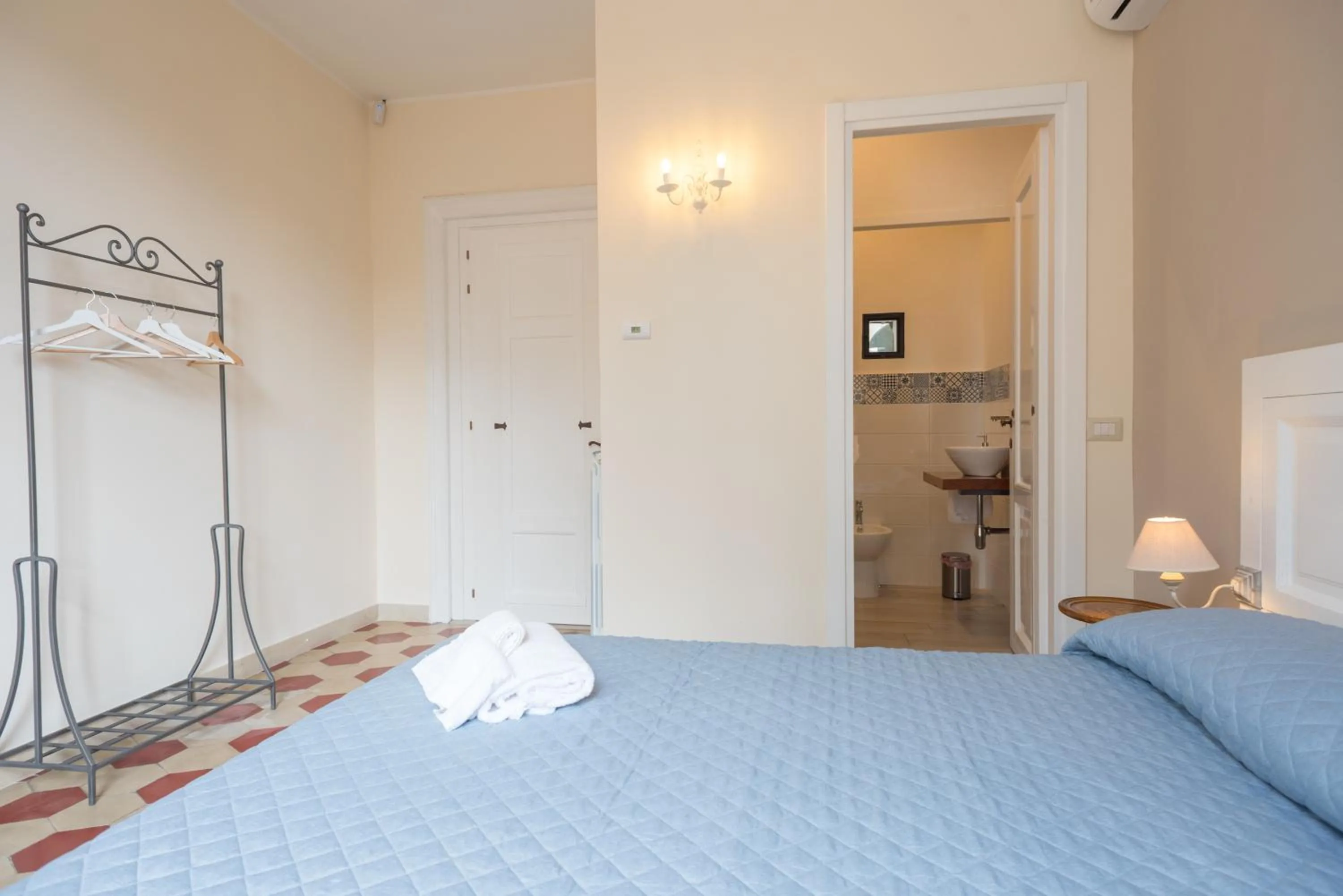 Photo of the whole room, Bed in B&B Supportico Lopez