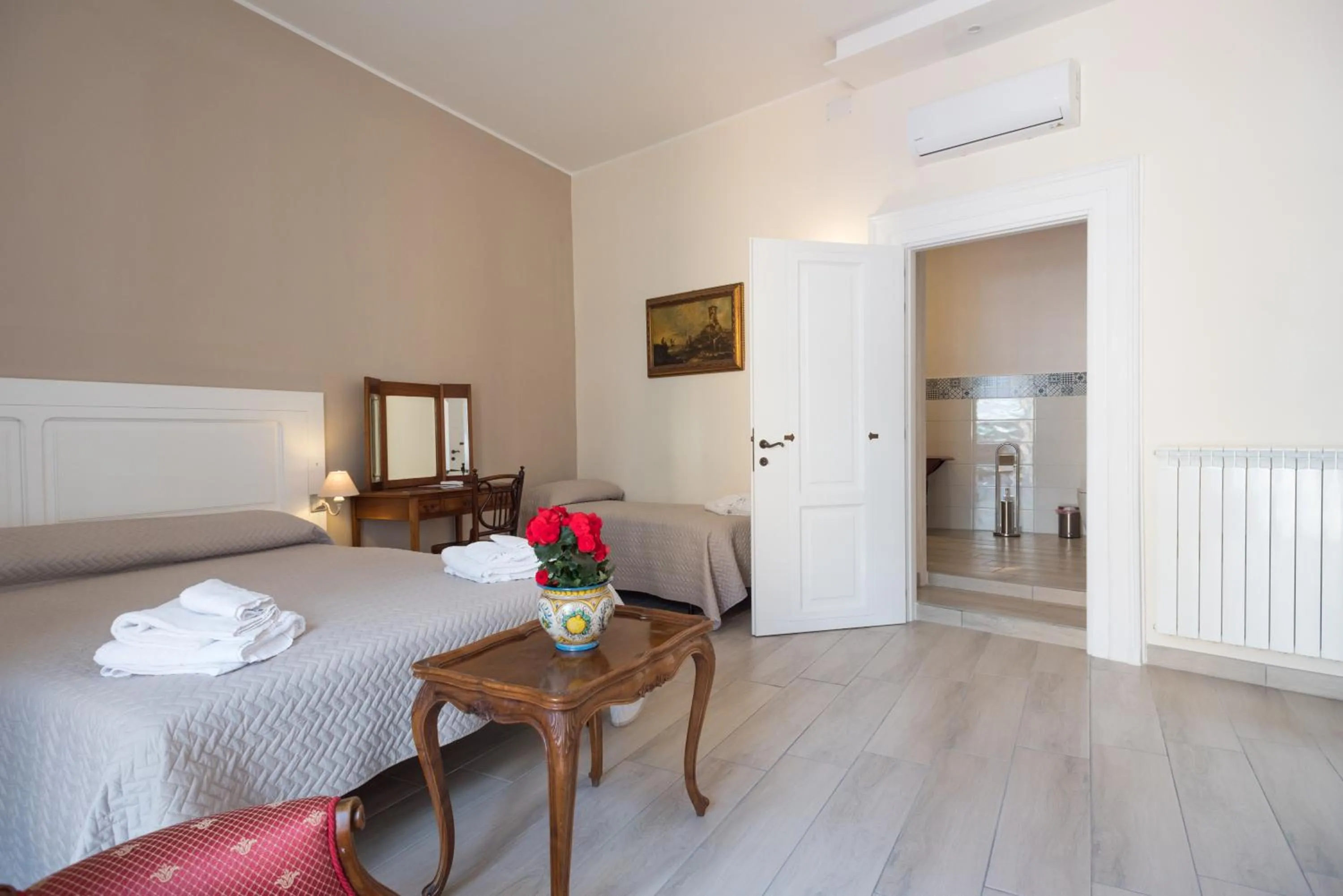 Photo of the whole room in B&B Supportico Lopez