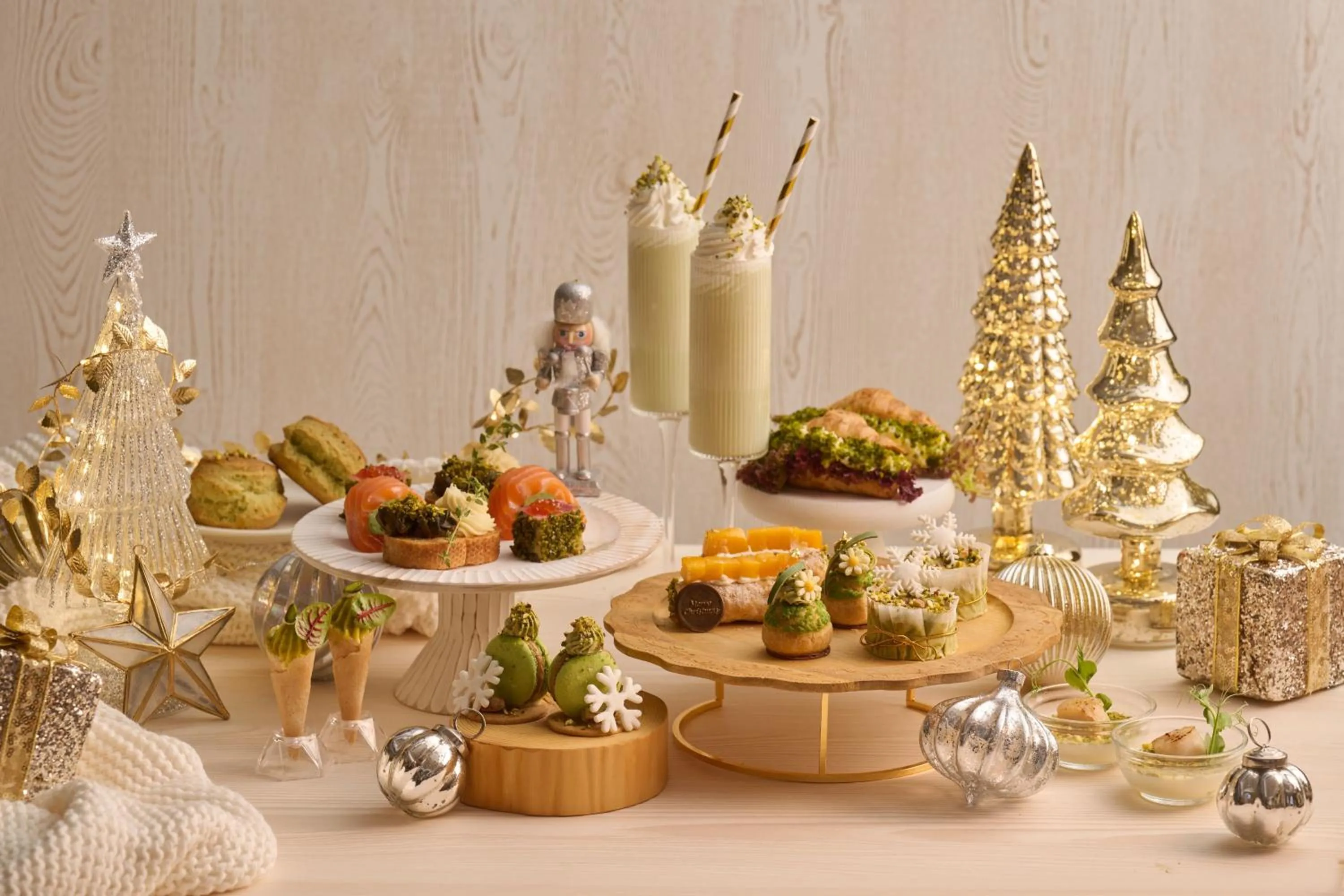 Restaurant/places to eat in Crowne Plaza Hong Kong Kowloon East by IHG