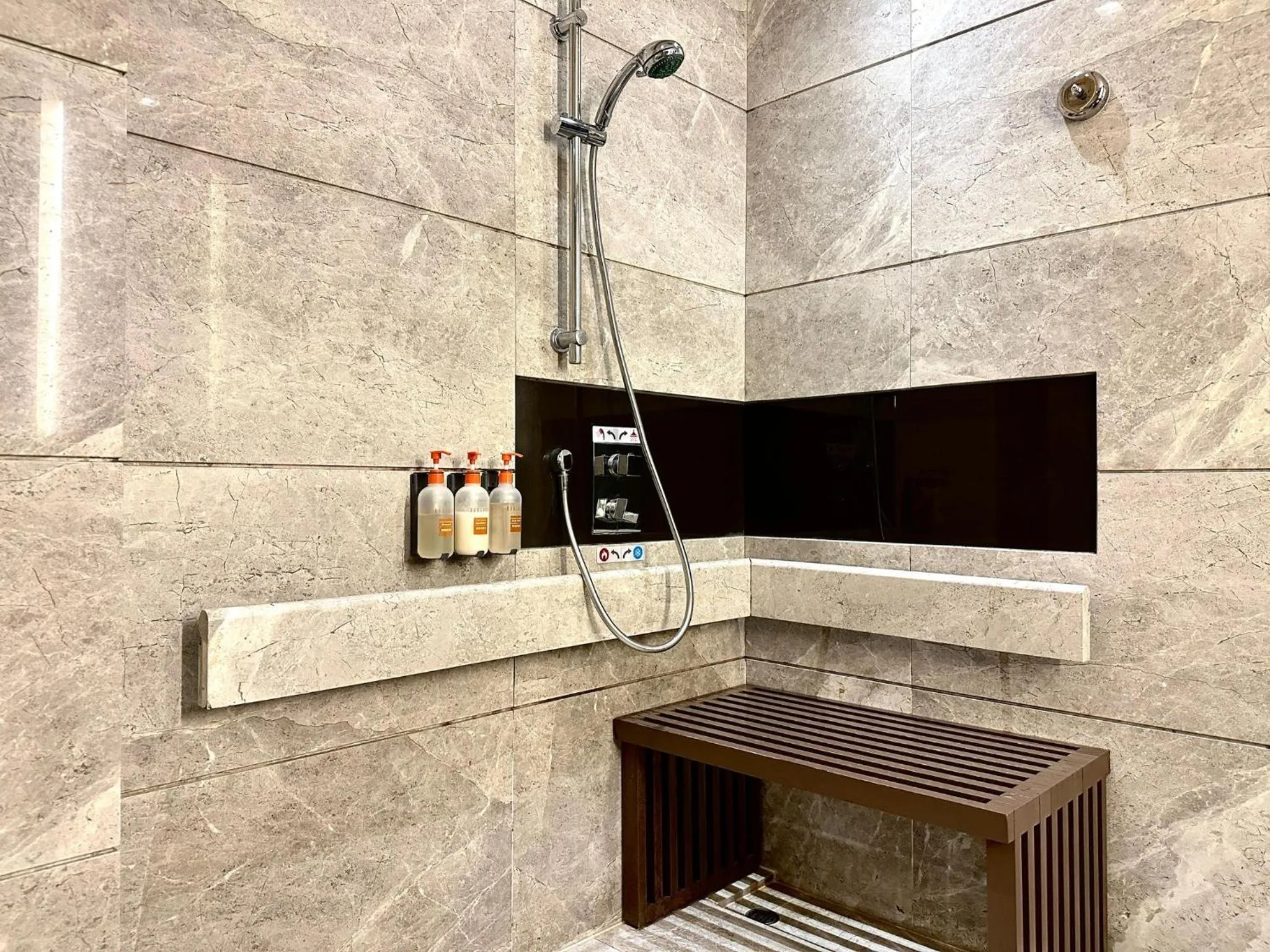 Photo of the whole room in Crowne Plaza Hong Kong Kowloon East by IHG