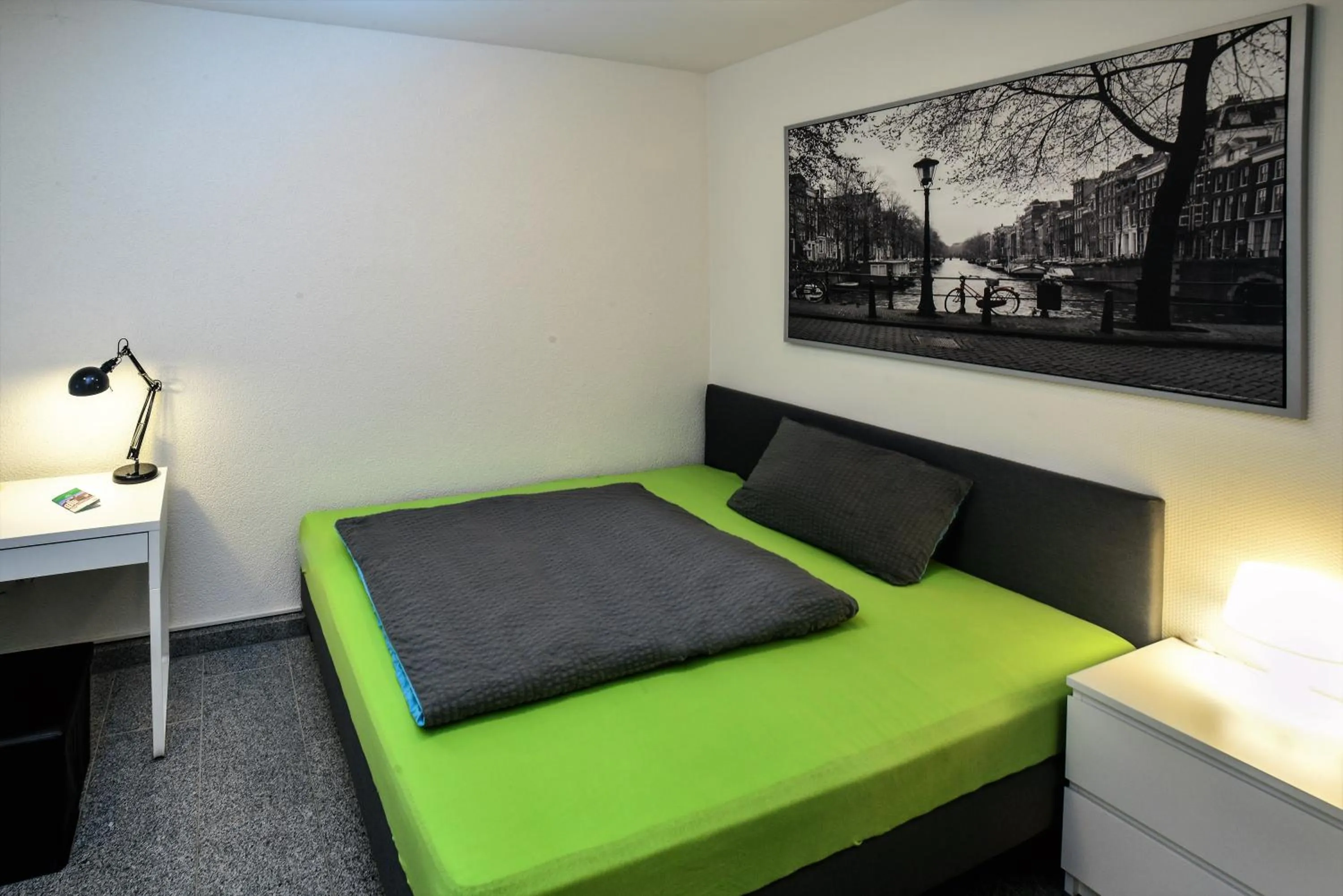 Bed in Hotel Krone Zentrum