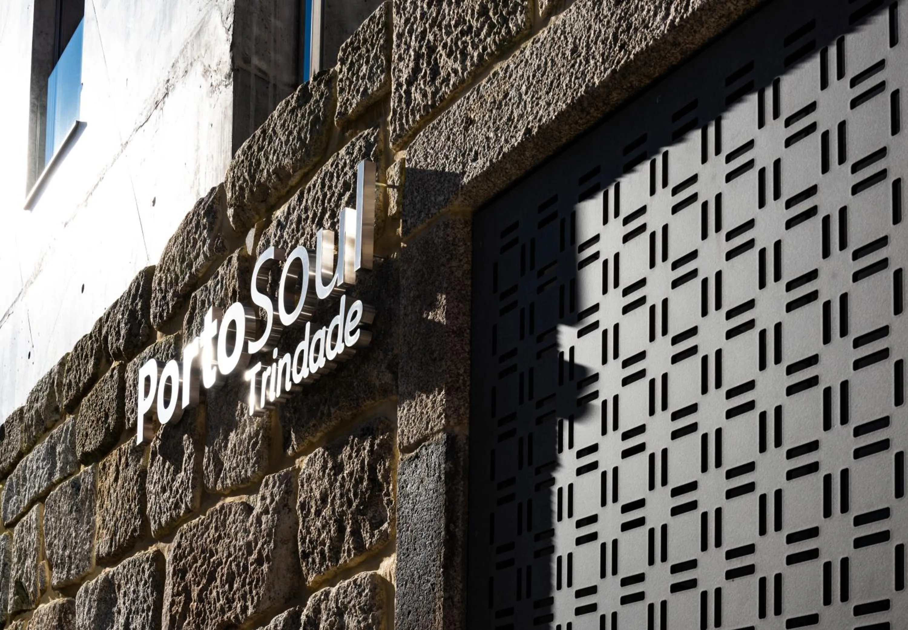 Facade/entrance in PortoSoul Trindade