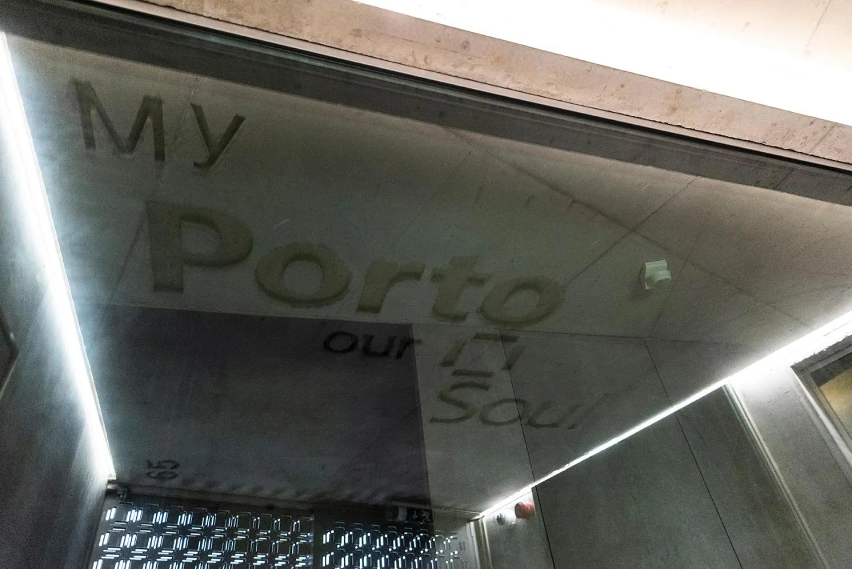 Property building in PortoSoul Trindade