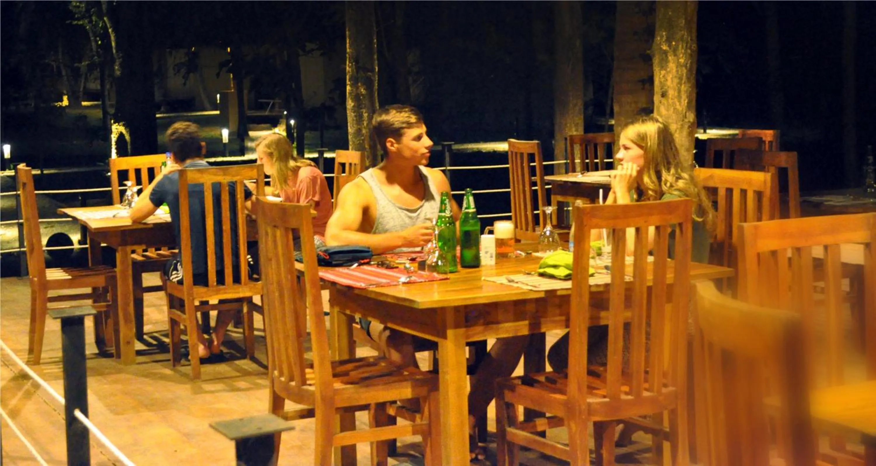 Restaurant/places to eat in Kottawatta Village