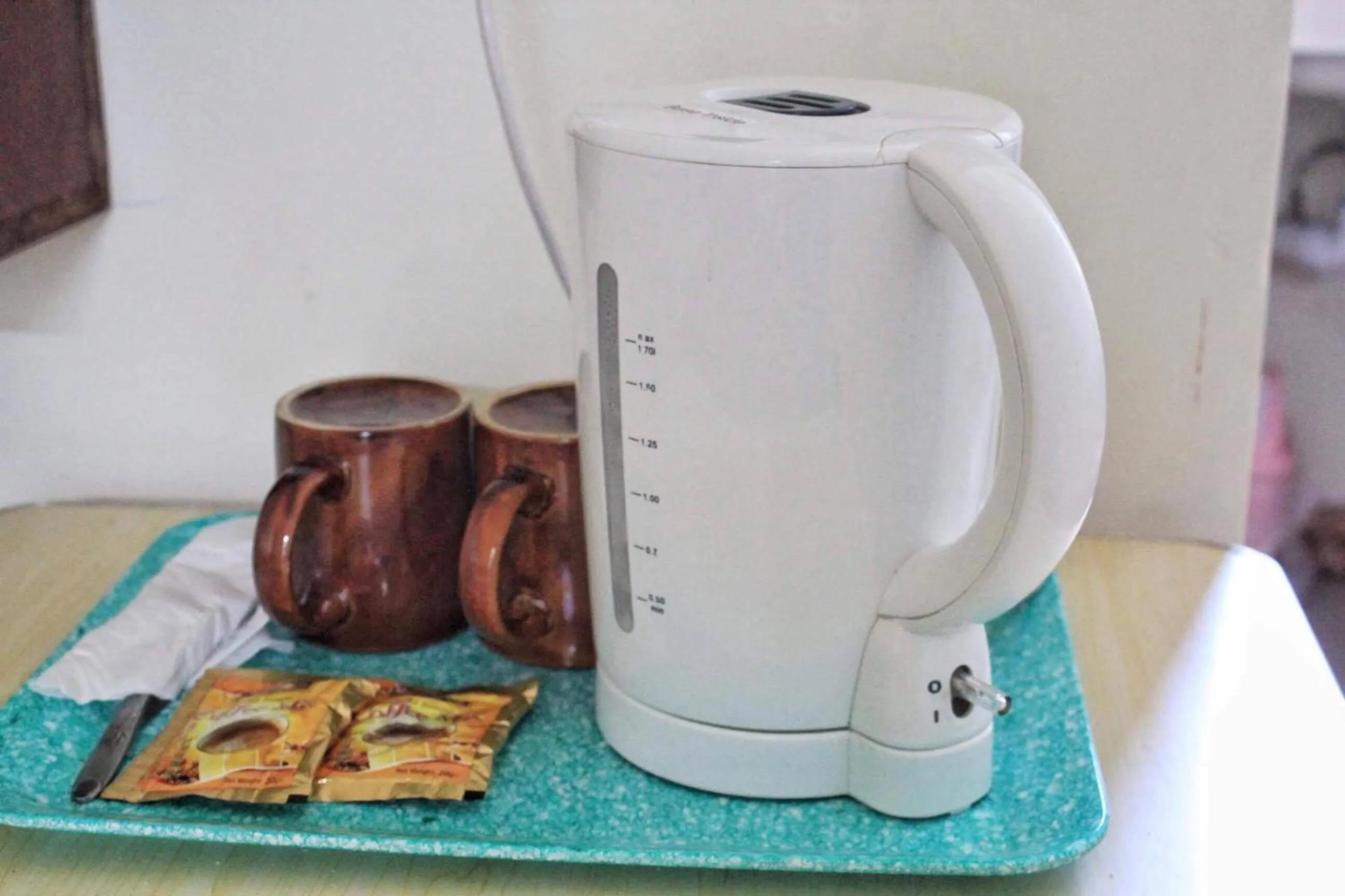 Coffee/tea facilities in Pacific Paradise Motel