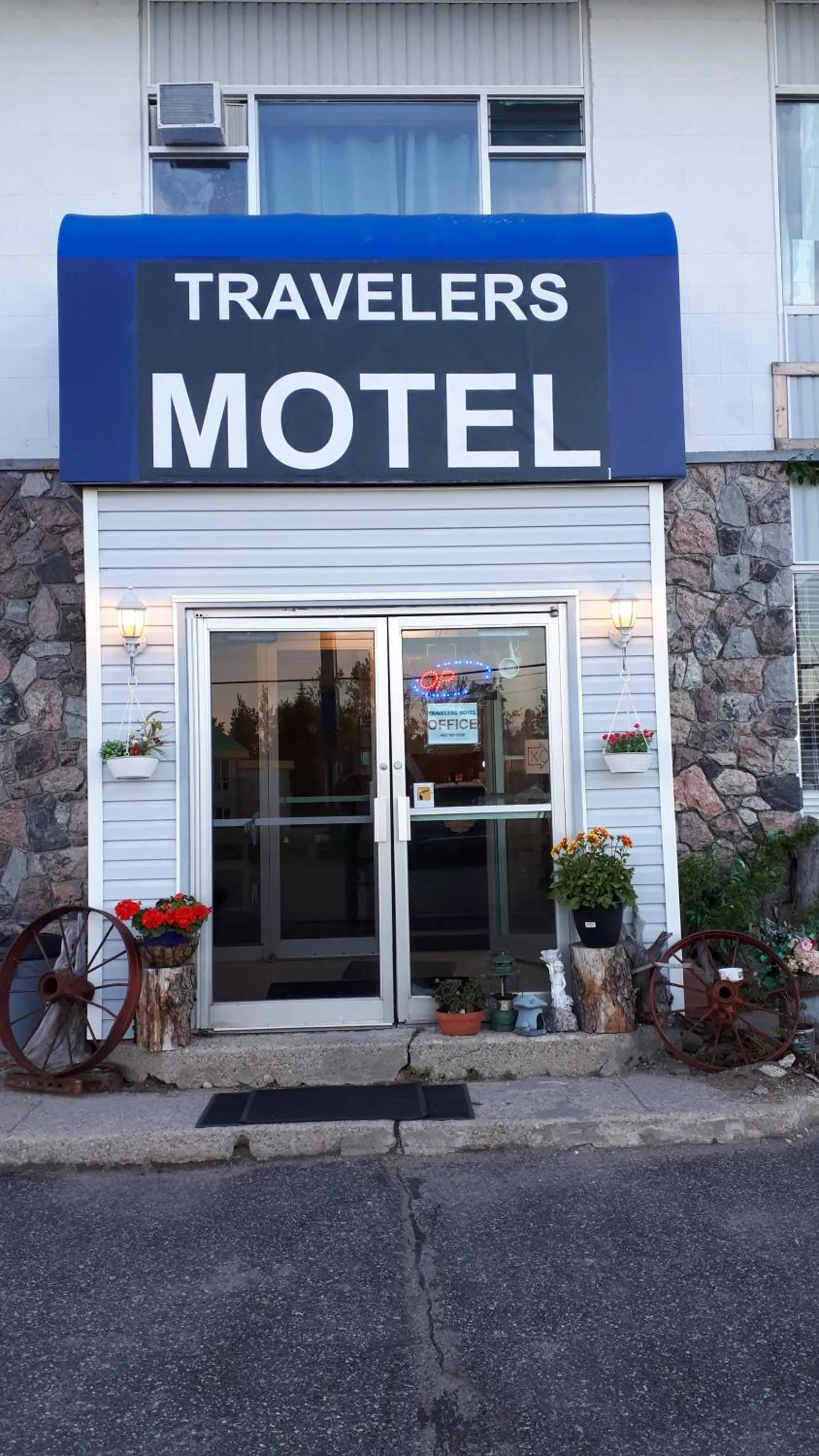 Facade/entrance in Nipigon Travelers Motel