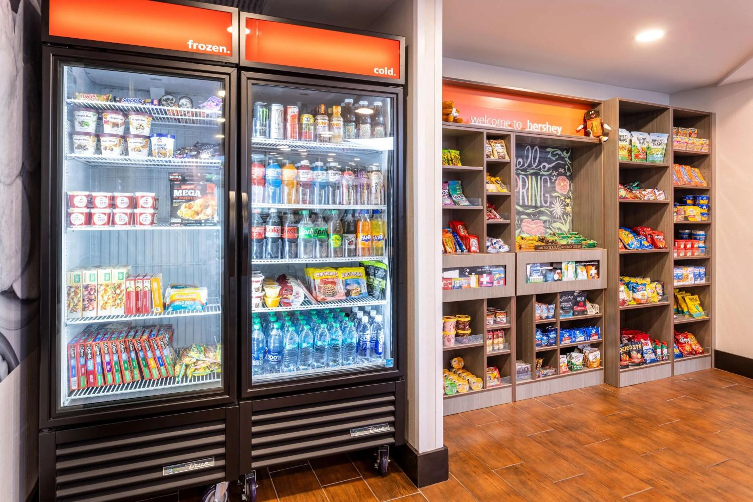 Restaurant/places to eat in Hampton Inn & Suites Hershey