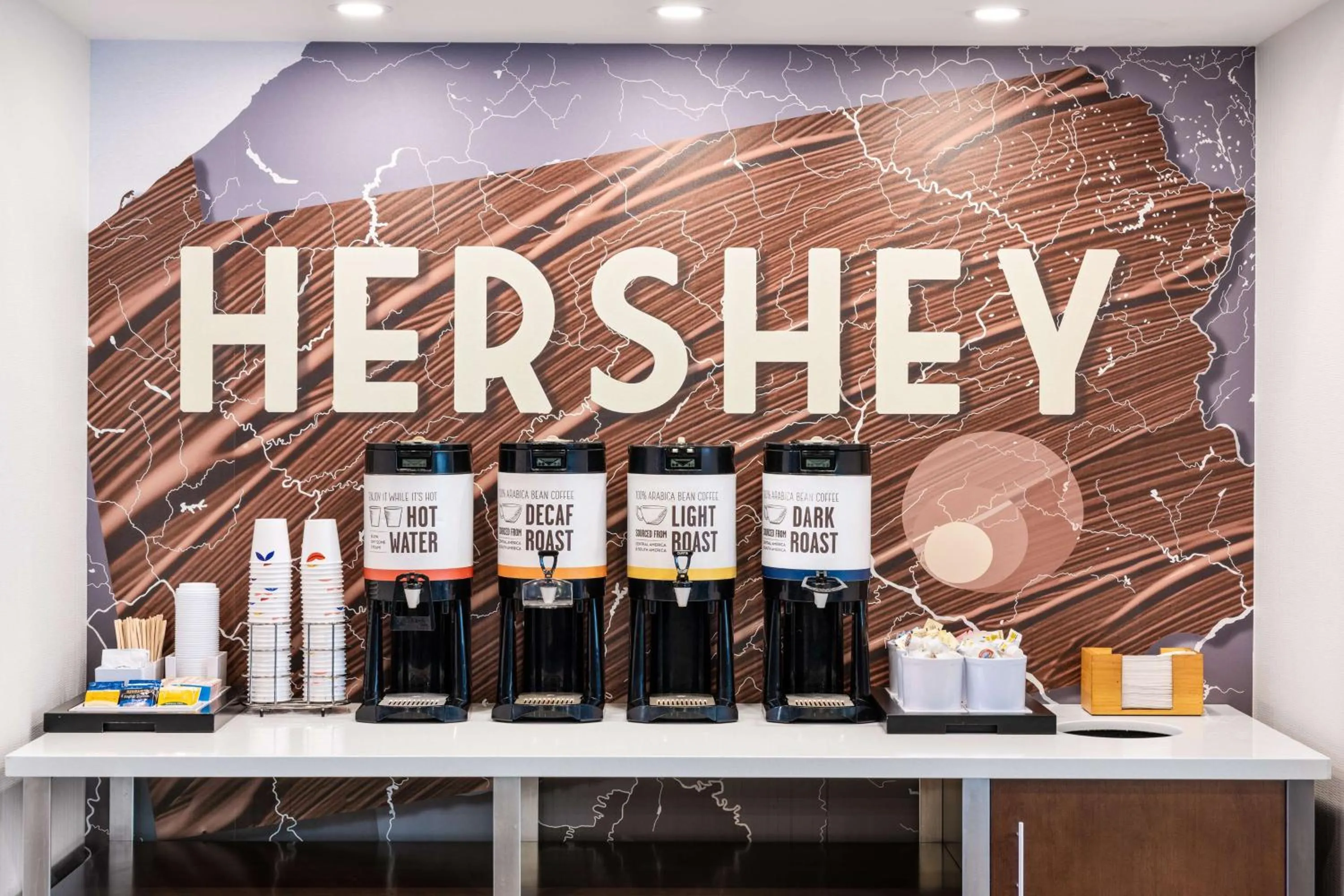 Breakfast in Hampton Inn & Suites Hershey