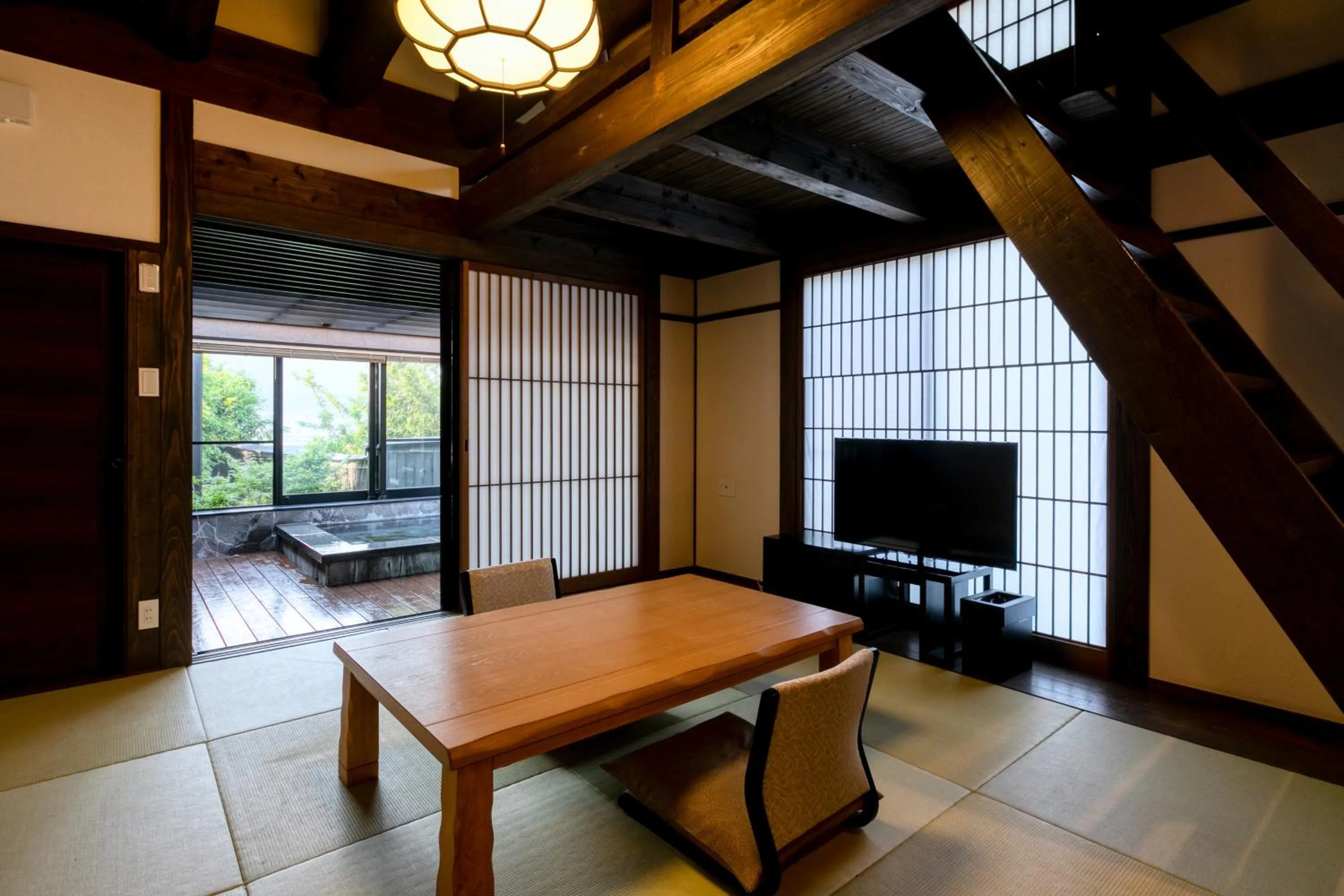 Dining area in Yufuin Onsen Toshoan