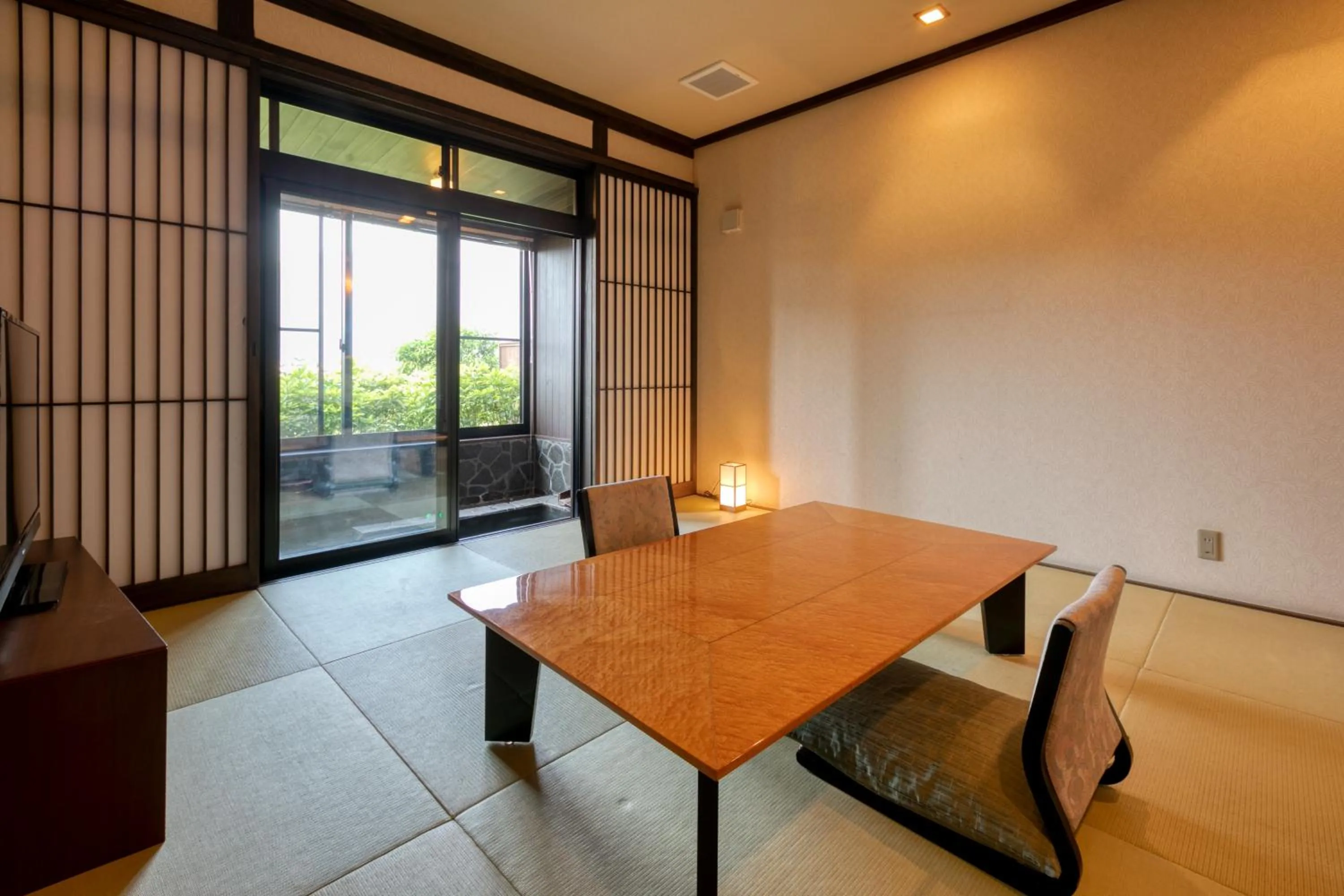 Living room in Yufuin Onsen Toshoan