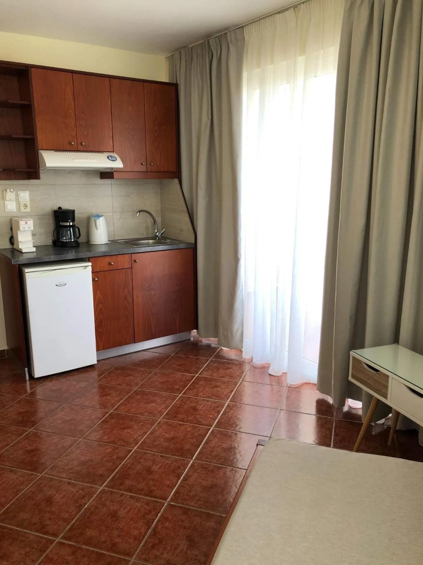 kitchen in Iolkos Hotel Apartments