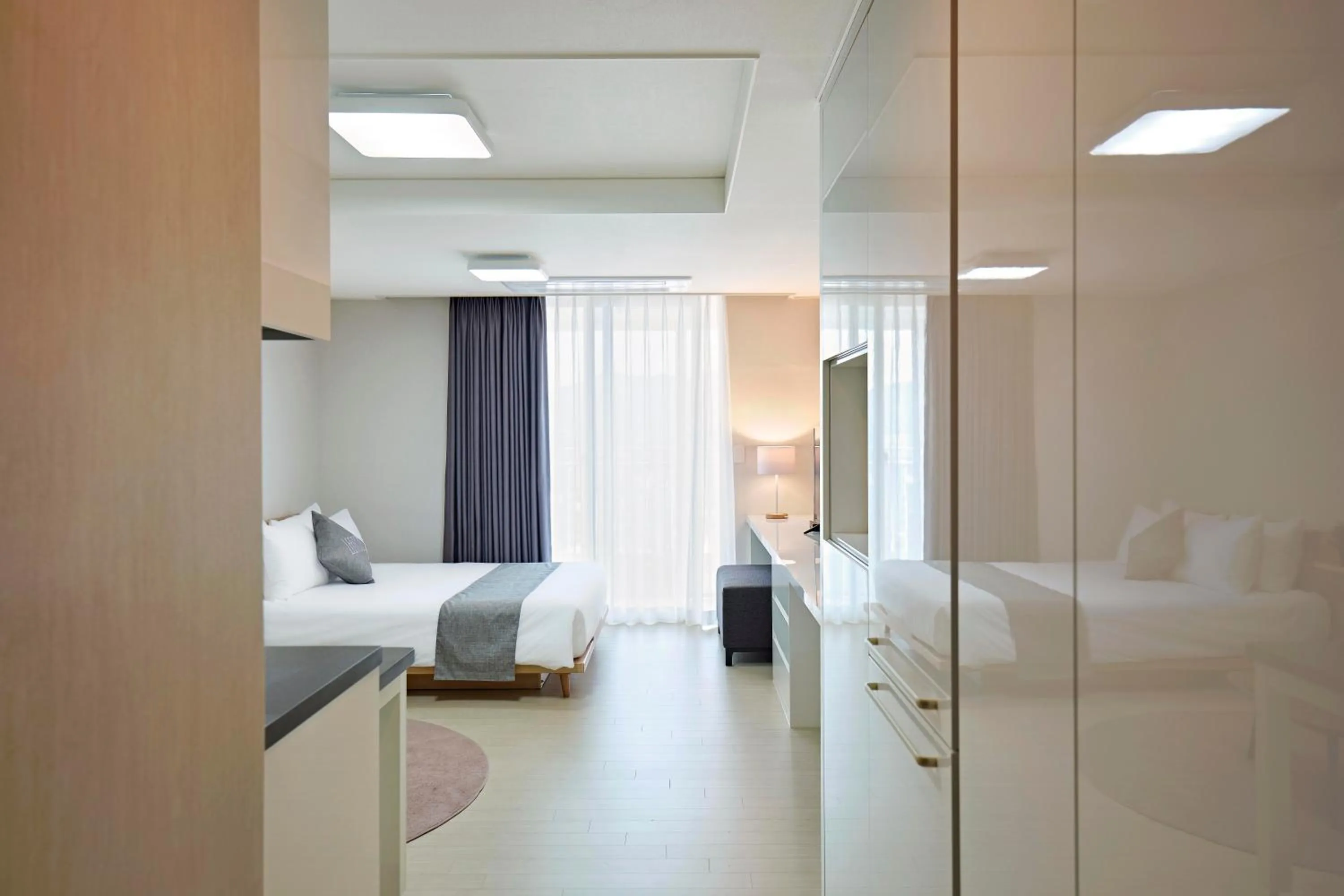 Bed in Geoje Leein Stay Hotel