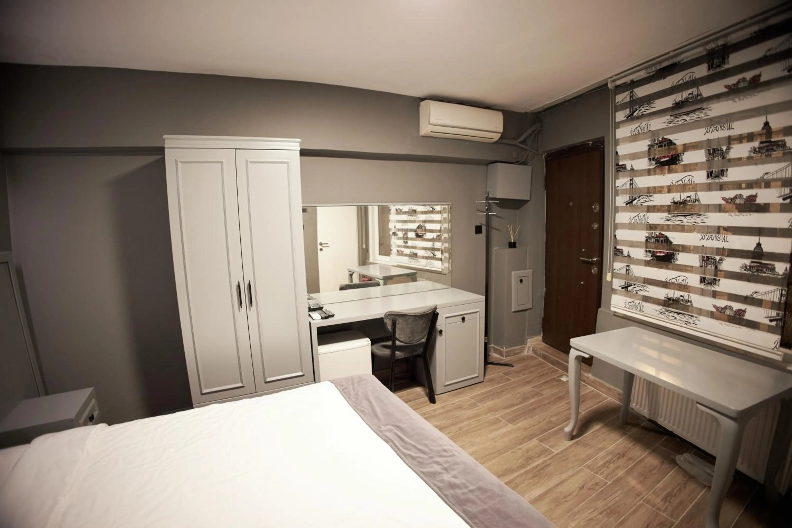 Bed in Ortakoy Aysem Sultan Hotel