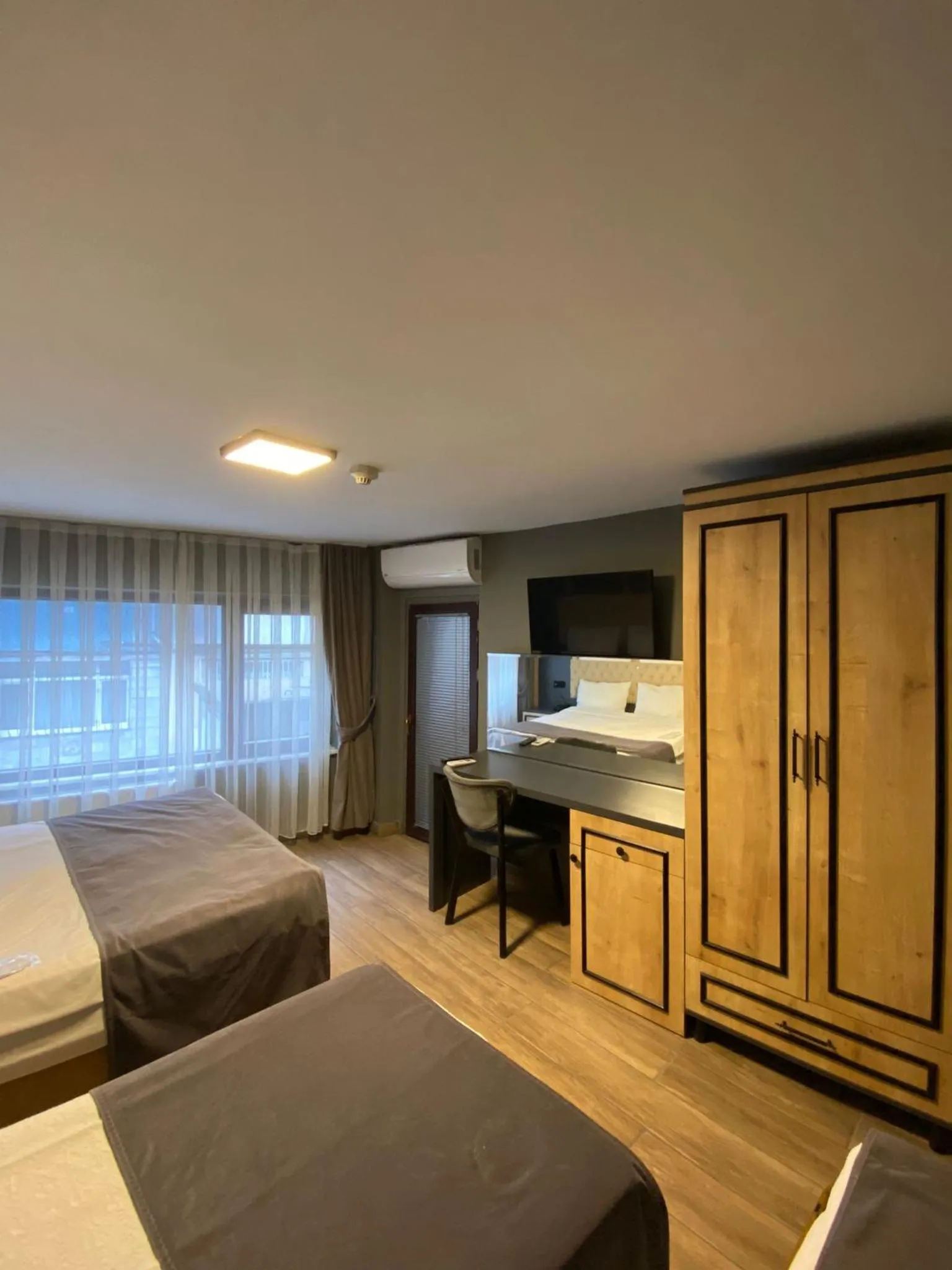 Photo of the whole room, Bed in Ortakoy Aysem Sultan Hotel