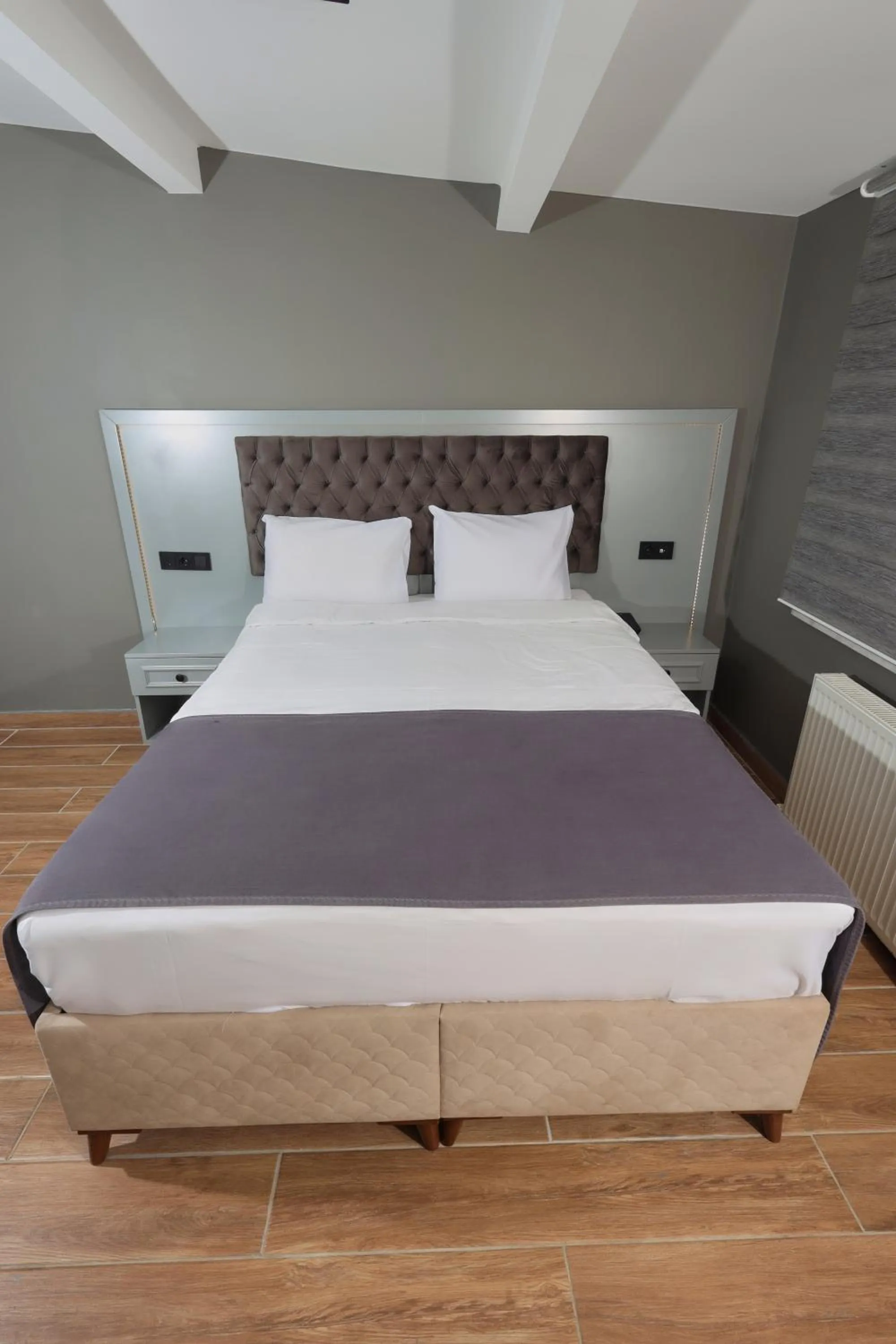 Bed in Ortakoy Aysem Sultan Hotel