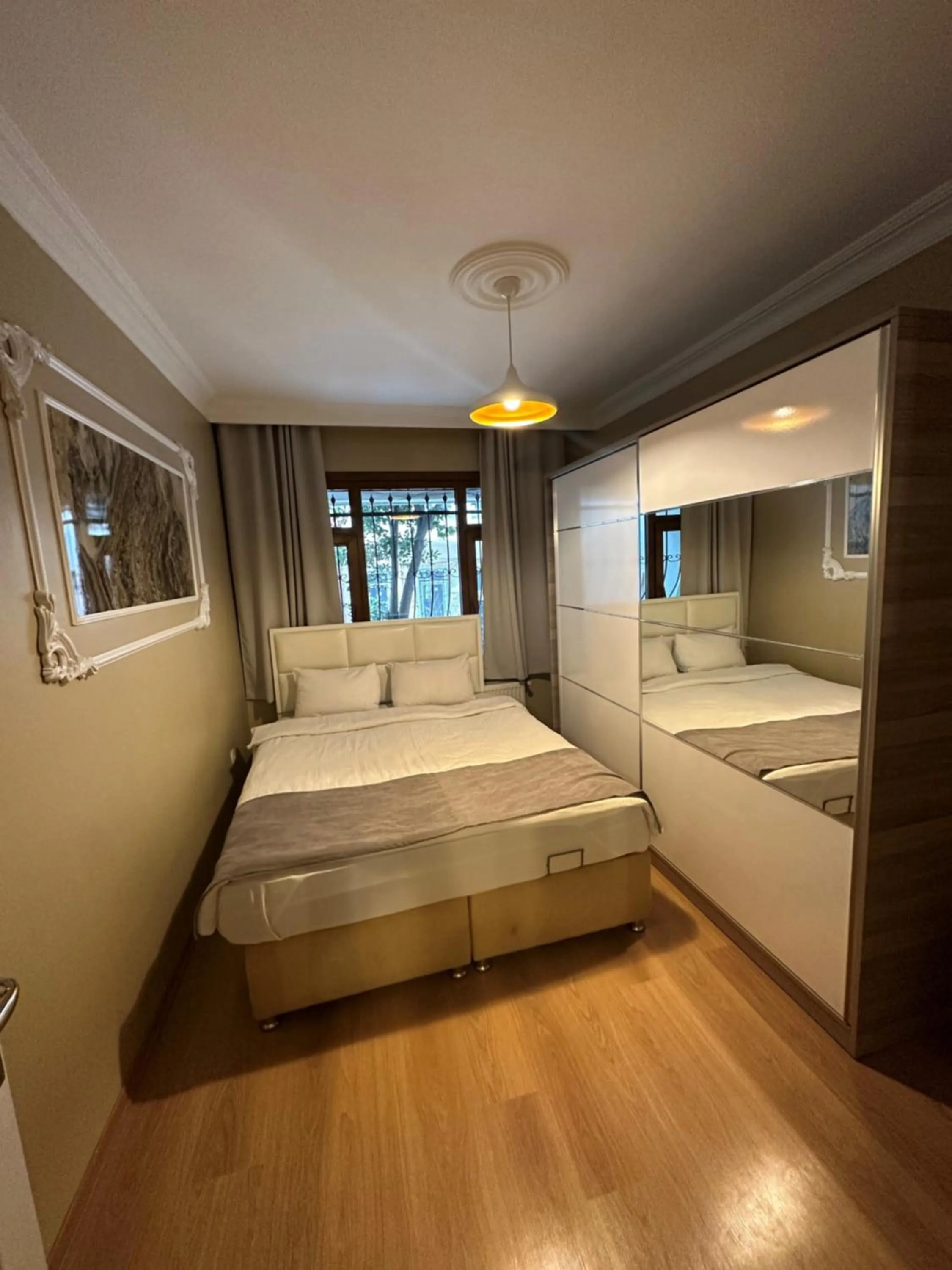 Bedroom, Bed in Ortakoy Aysem Sultan Hotel