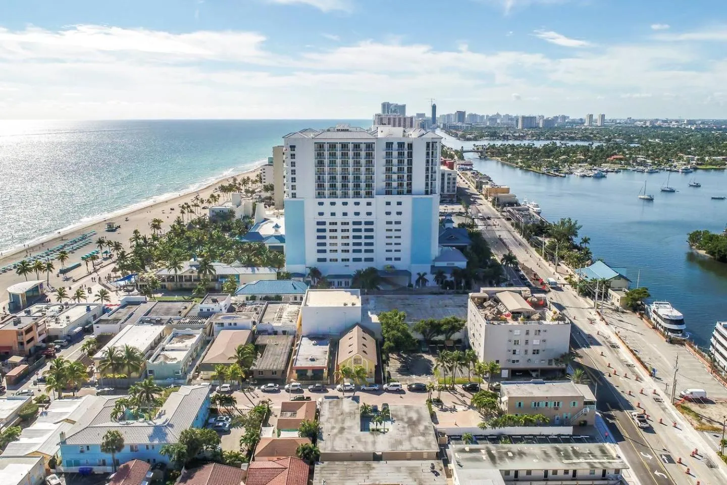 Other in Lovely 1BR w Parking Space Walk to the Beach 7